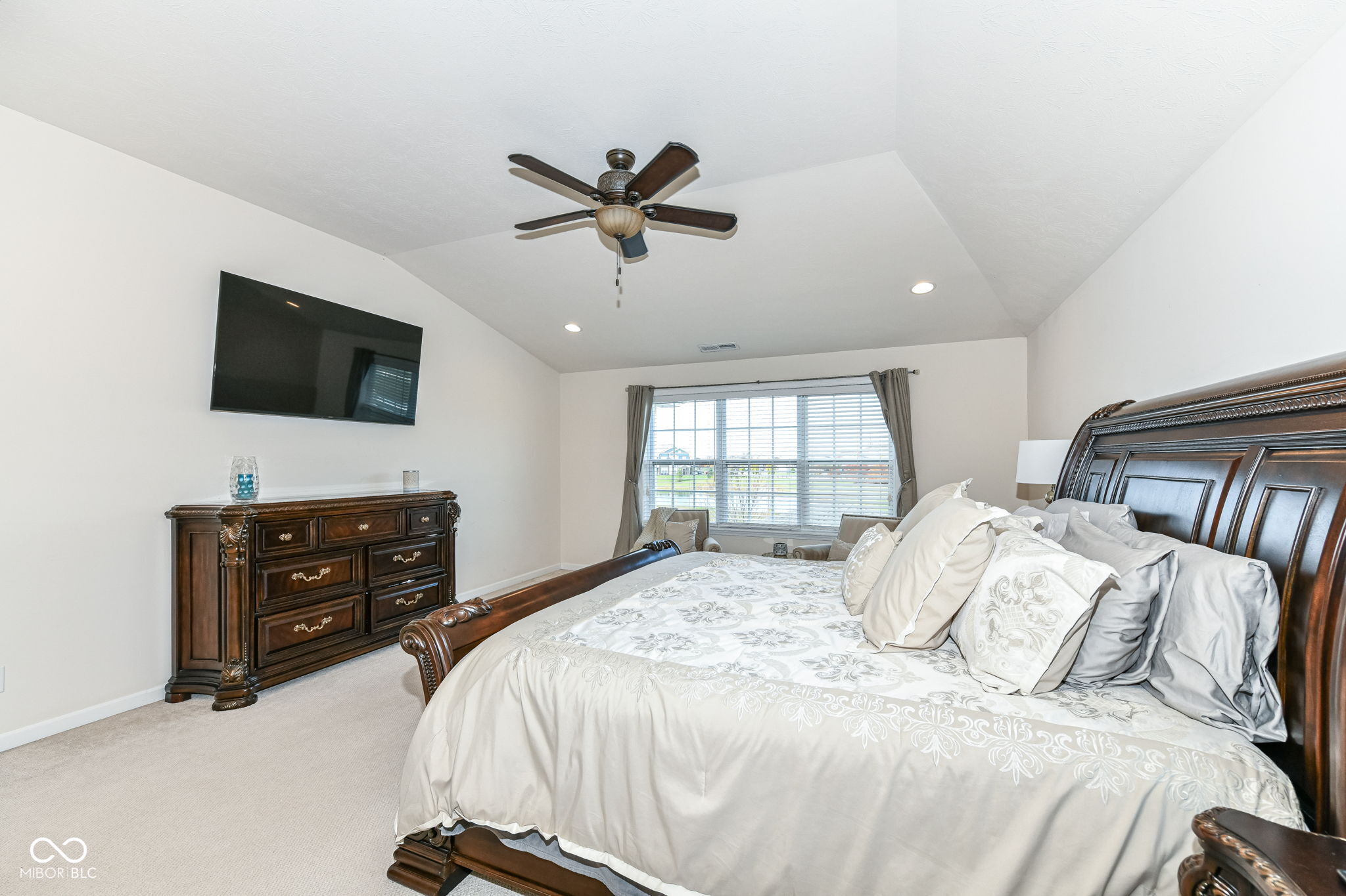 6252 Sugar Maple Drive
