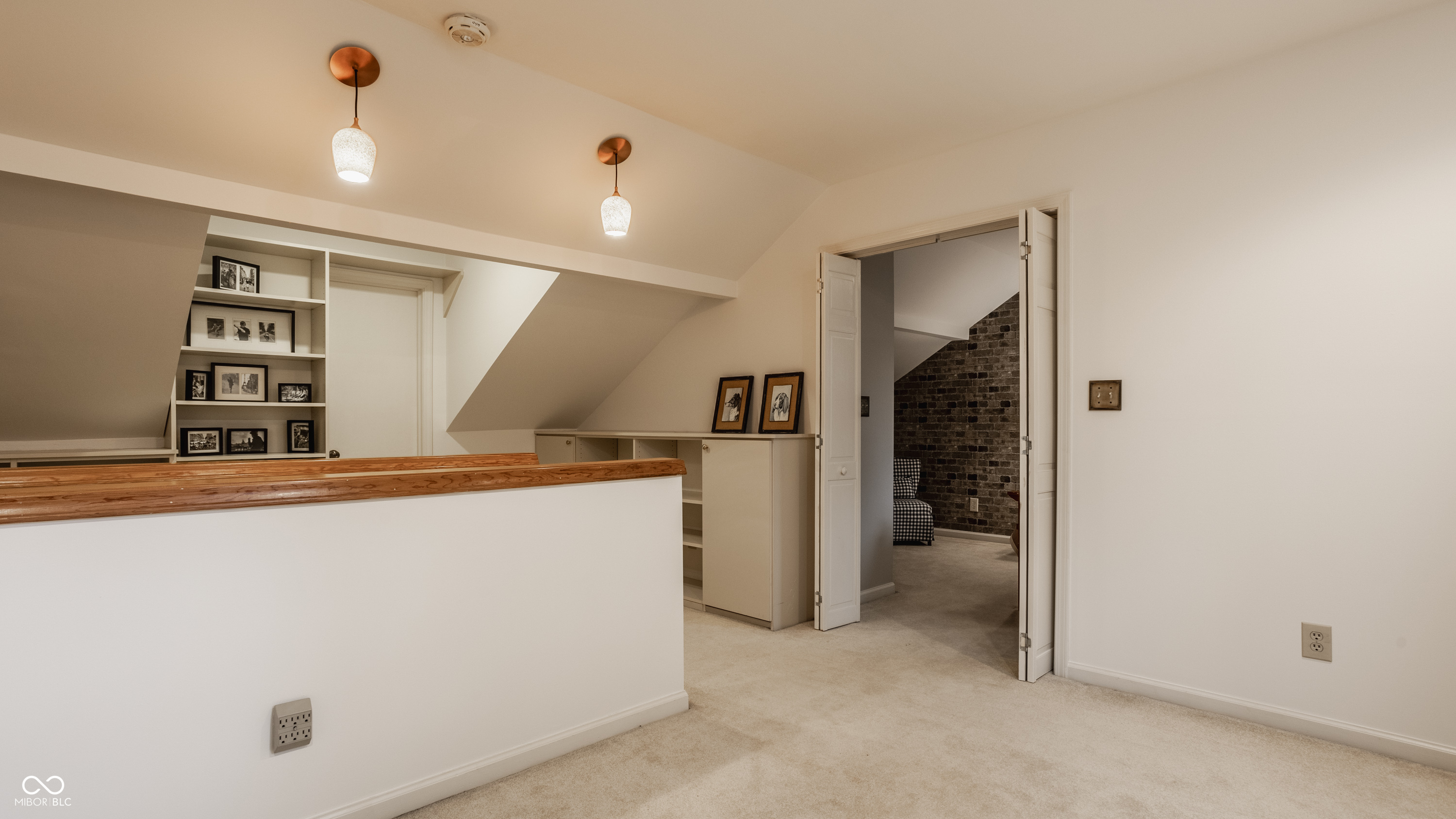 1055 Collingwood Drive