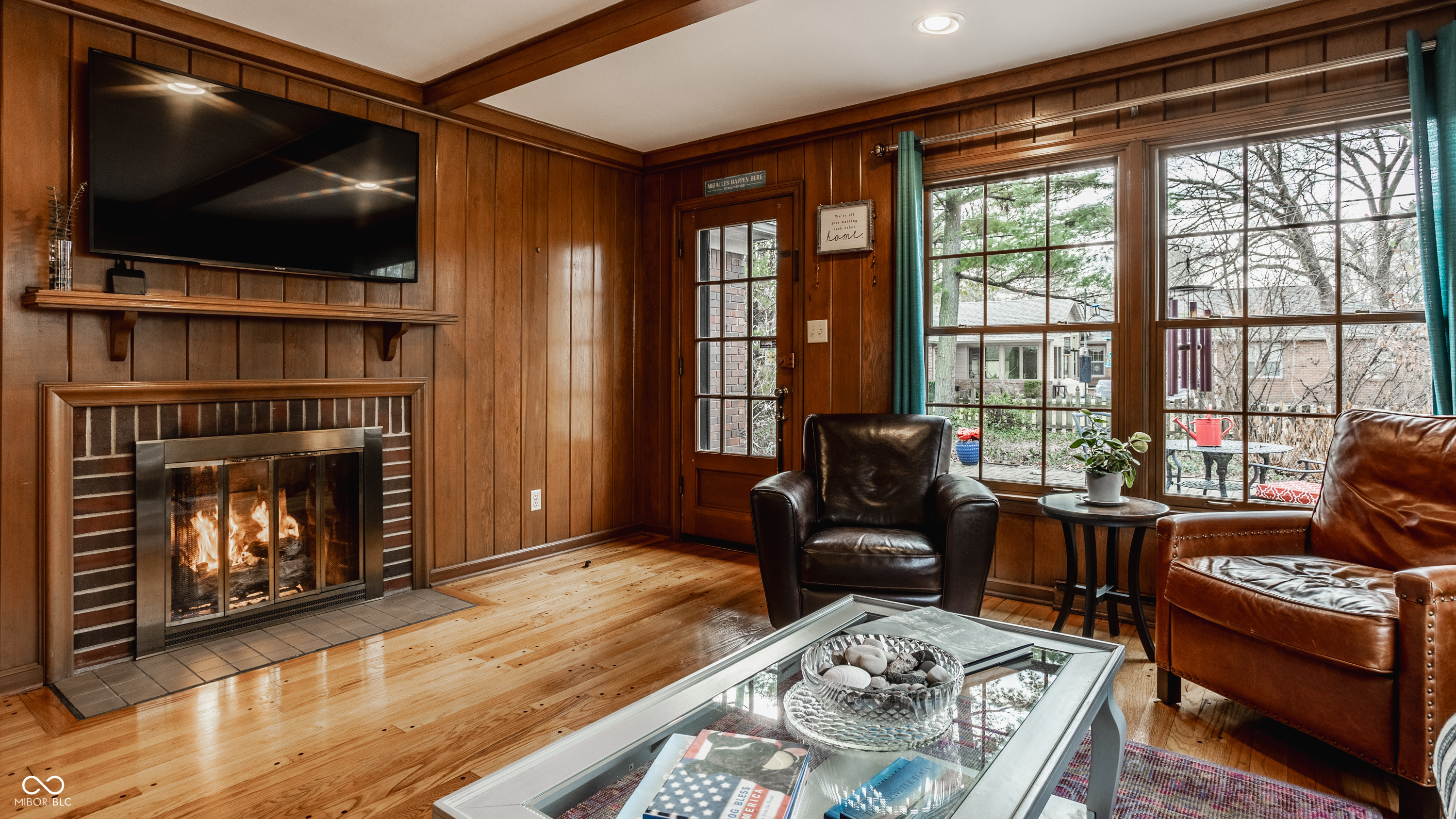 1055 Collingwood Drive