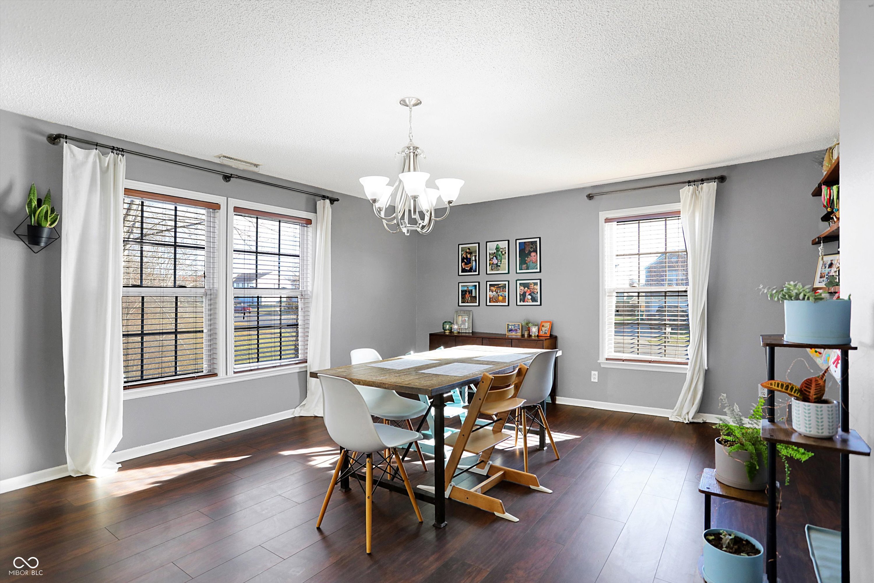 600 Brookline Drive