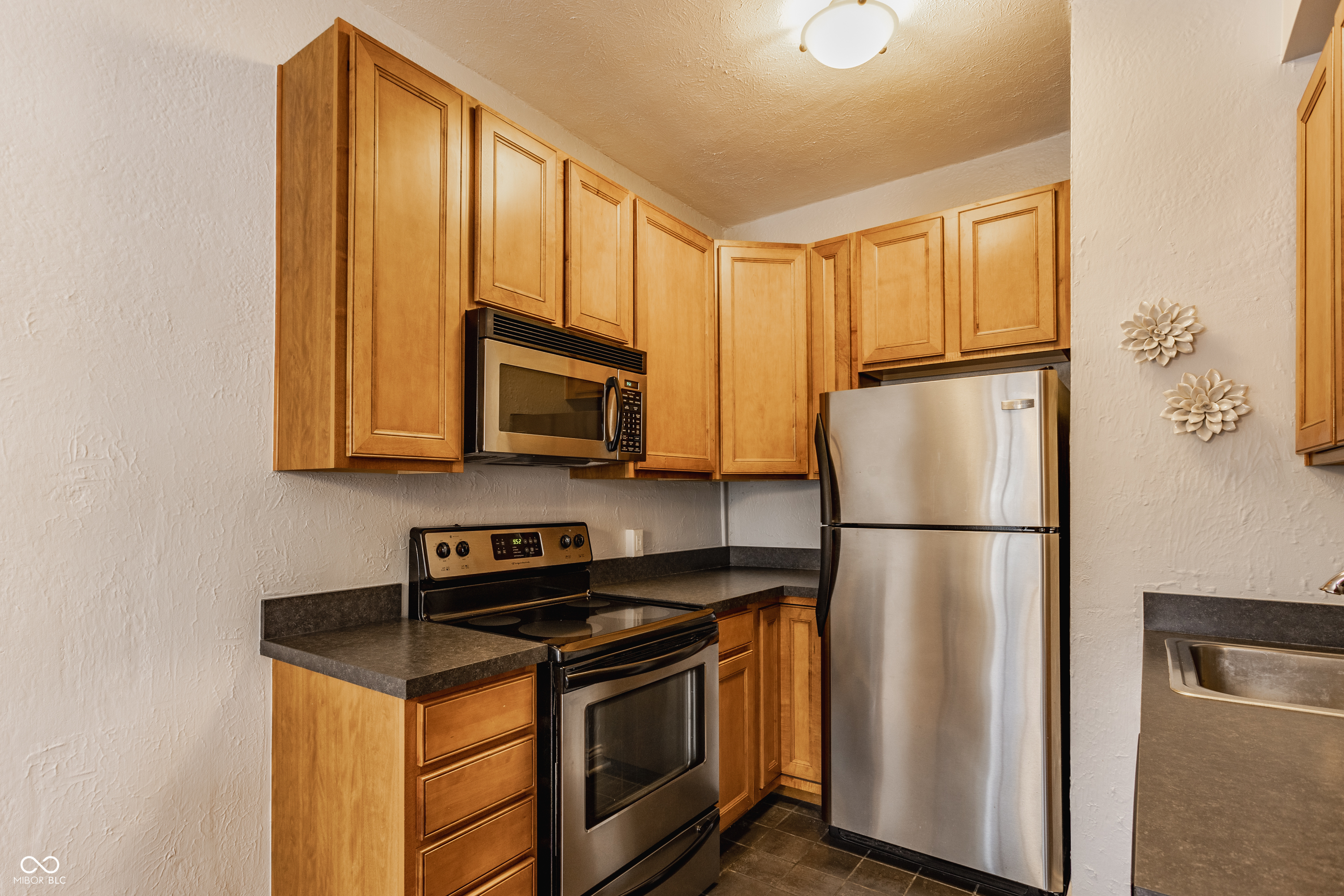 5347 N College Avenue Unit: 308