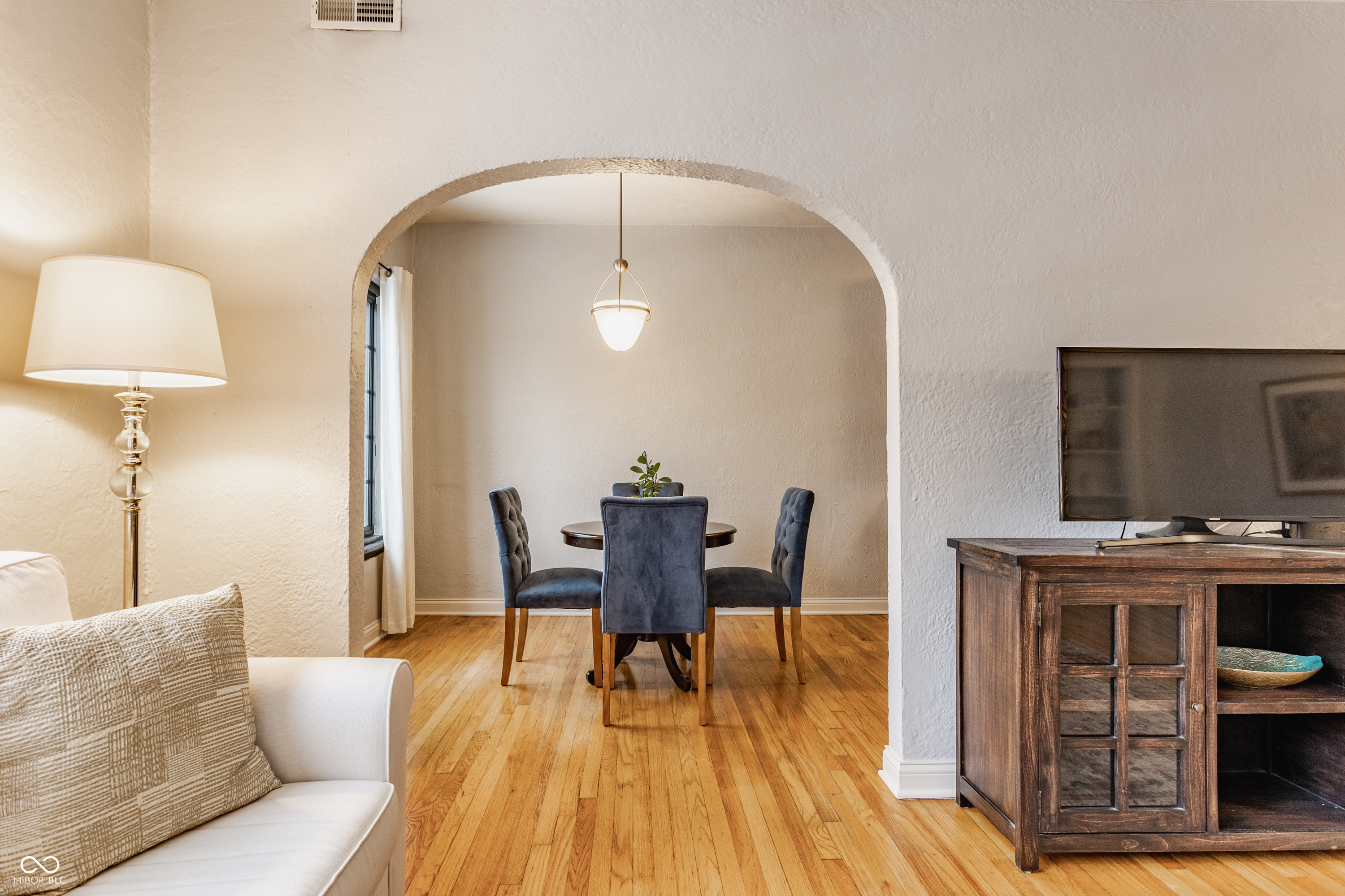 5347 N College Avenue Unit: 308