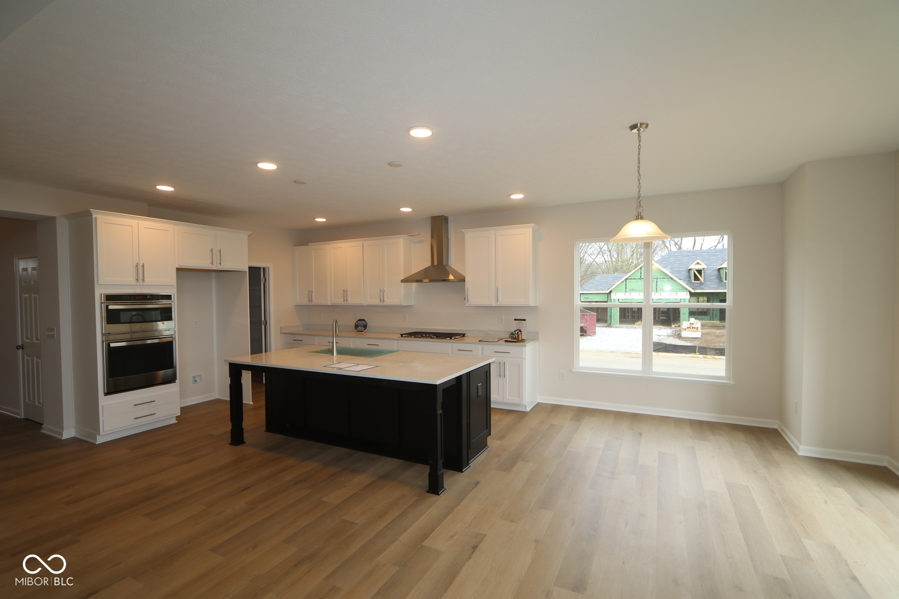 1144 Ridgevine Road