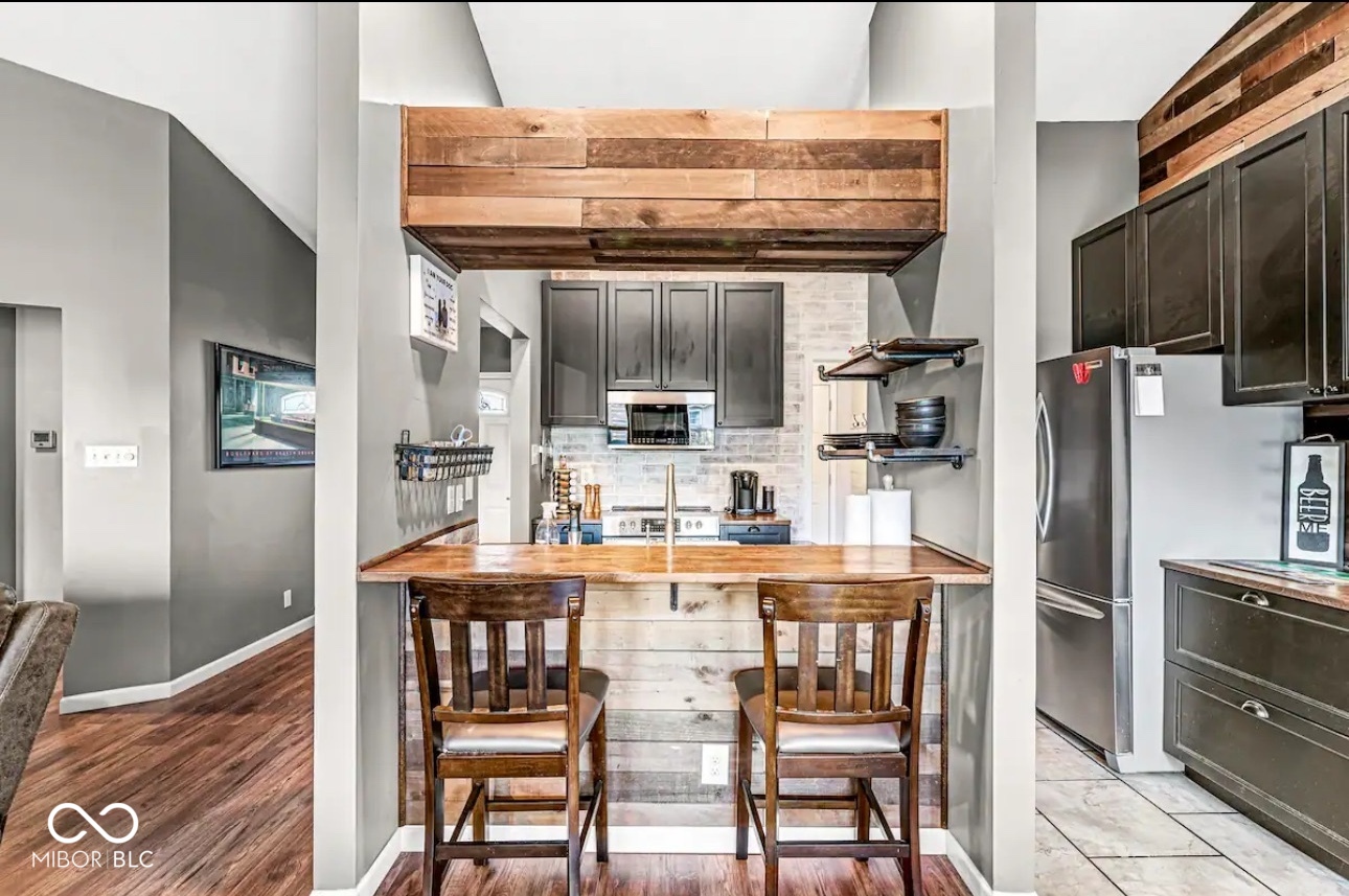 12525 Wolford Drive