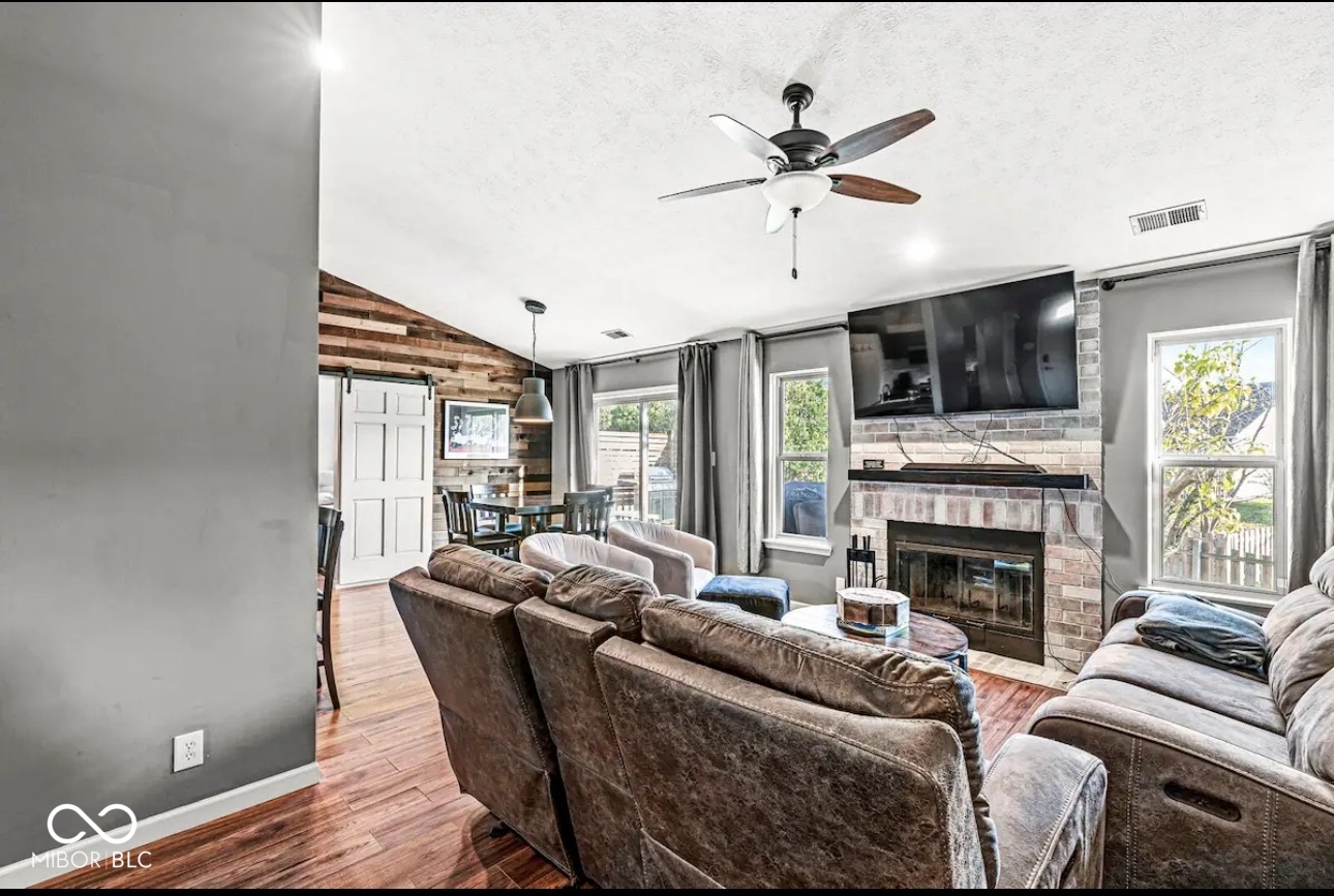 12525 Wolford Drive