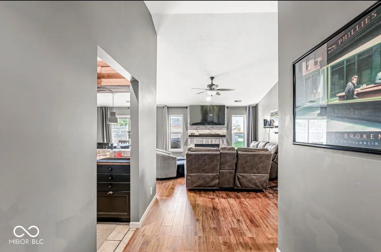 12525 Wolford Drive