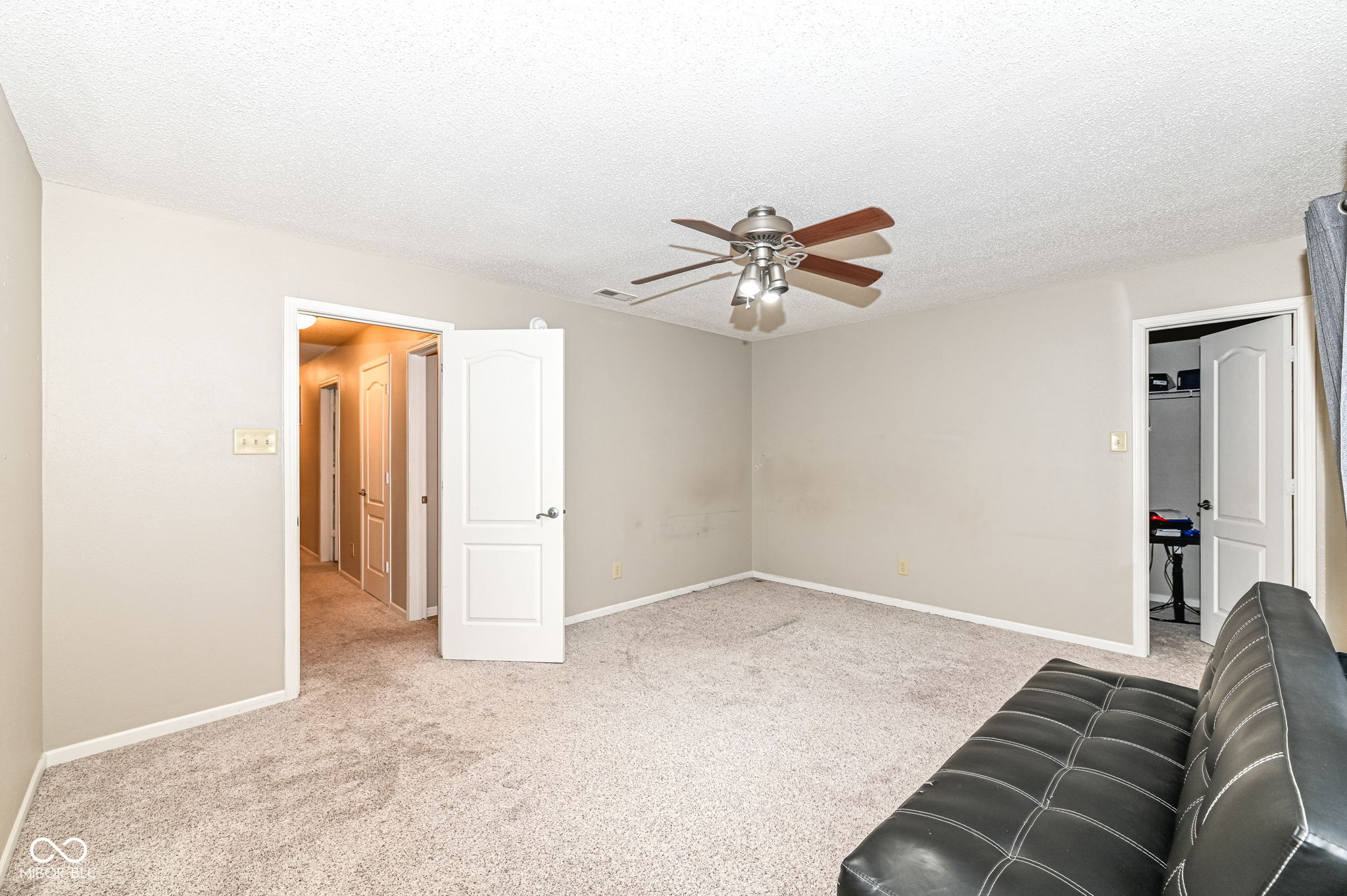 5815 Noble Drive