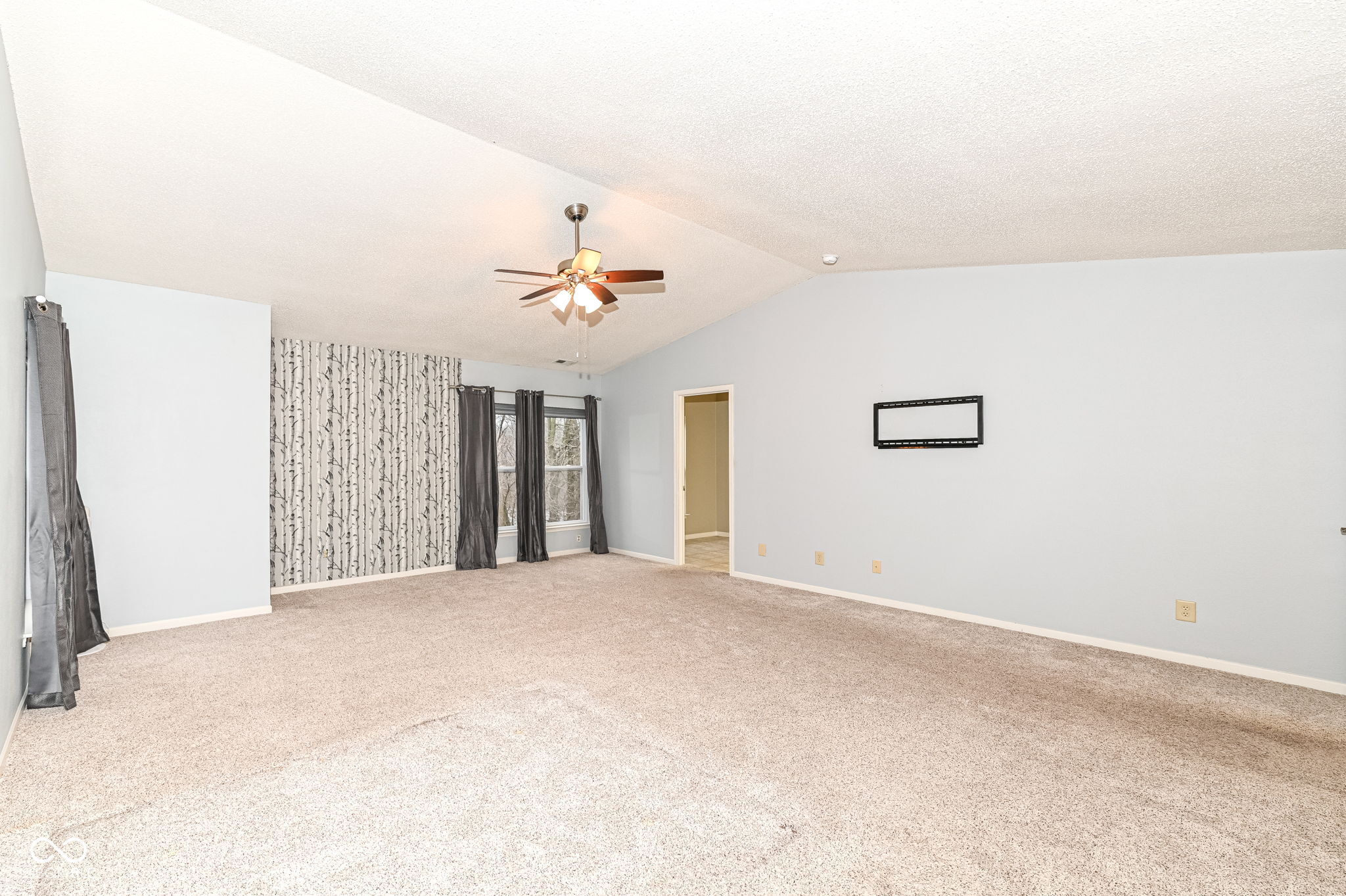 5815 Noble Drive