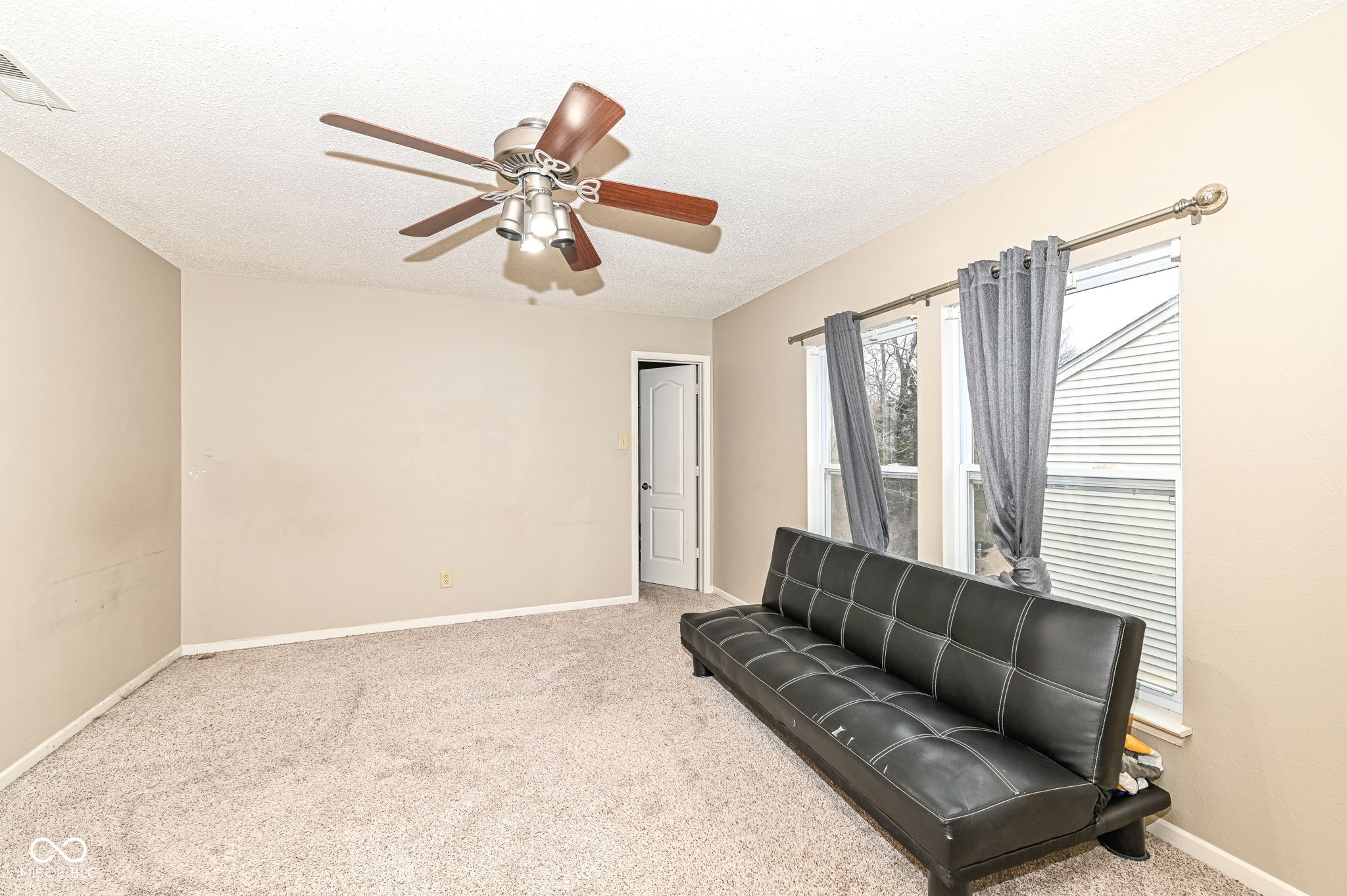 5815 Noble Drive