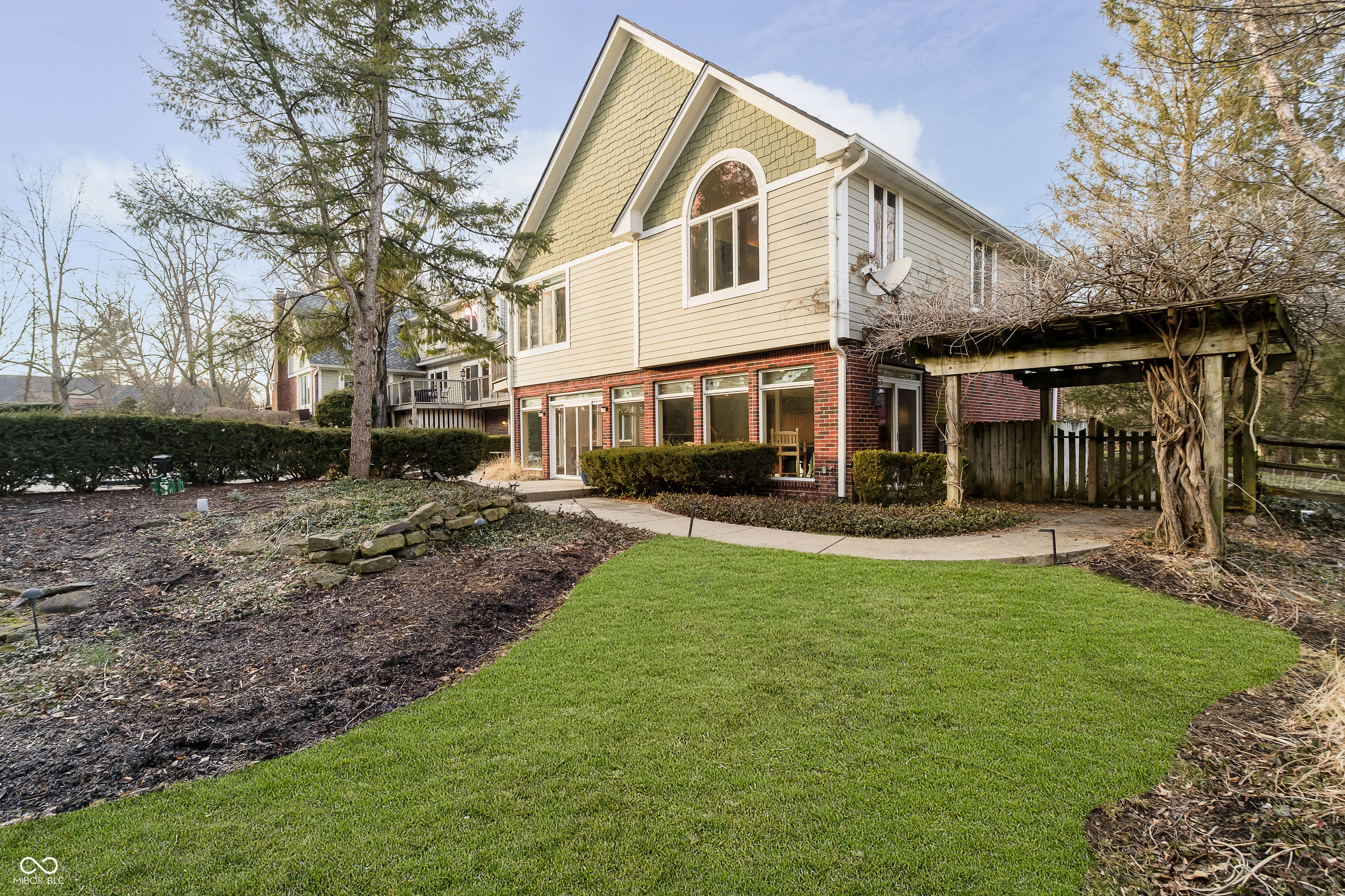 3803 Nesbitt Road