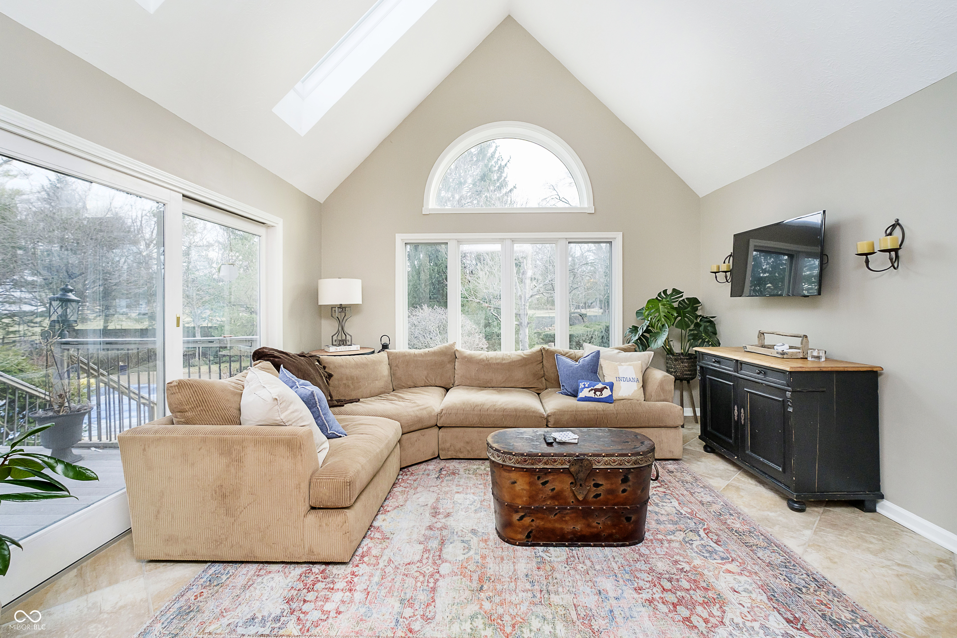 3803 Nesbitt Road