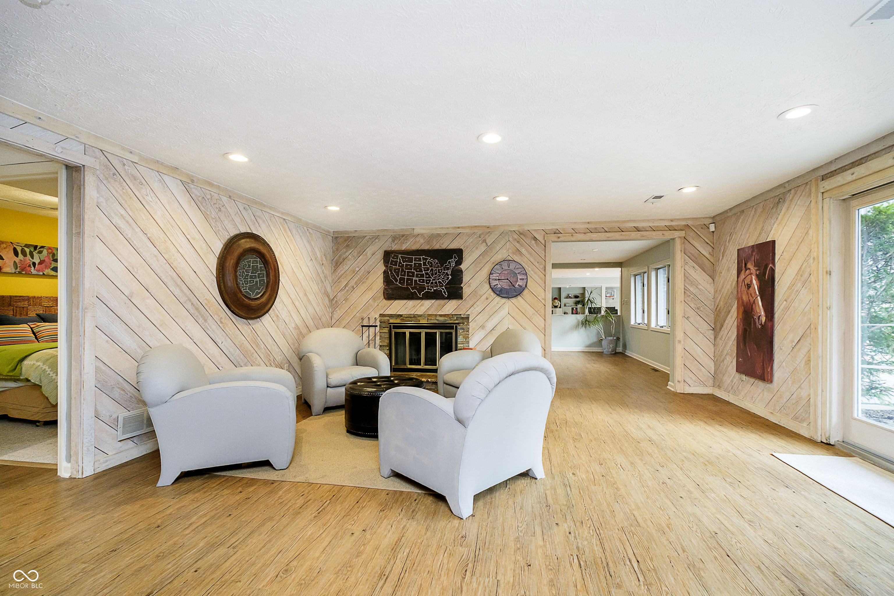 3803 Nesbitt Road
