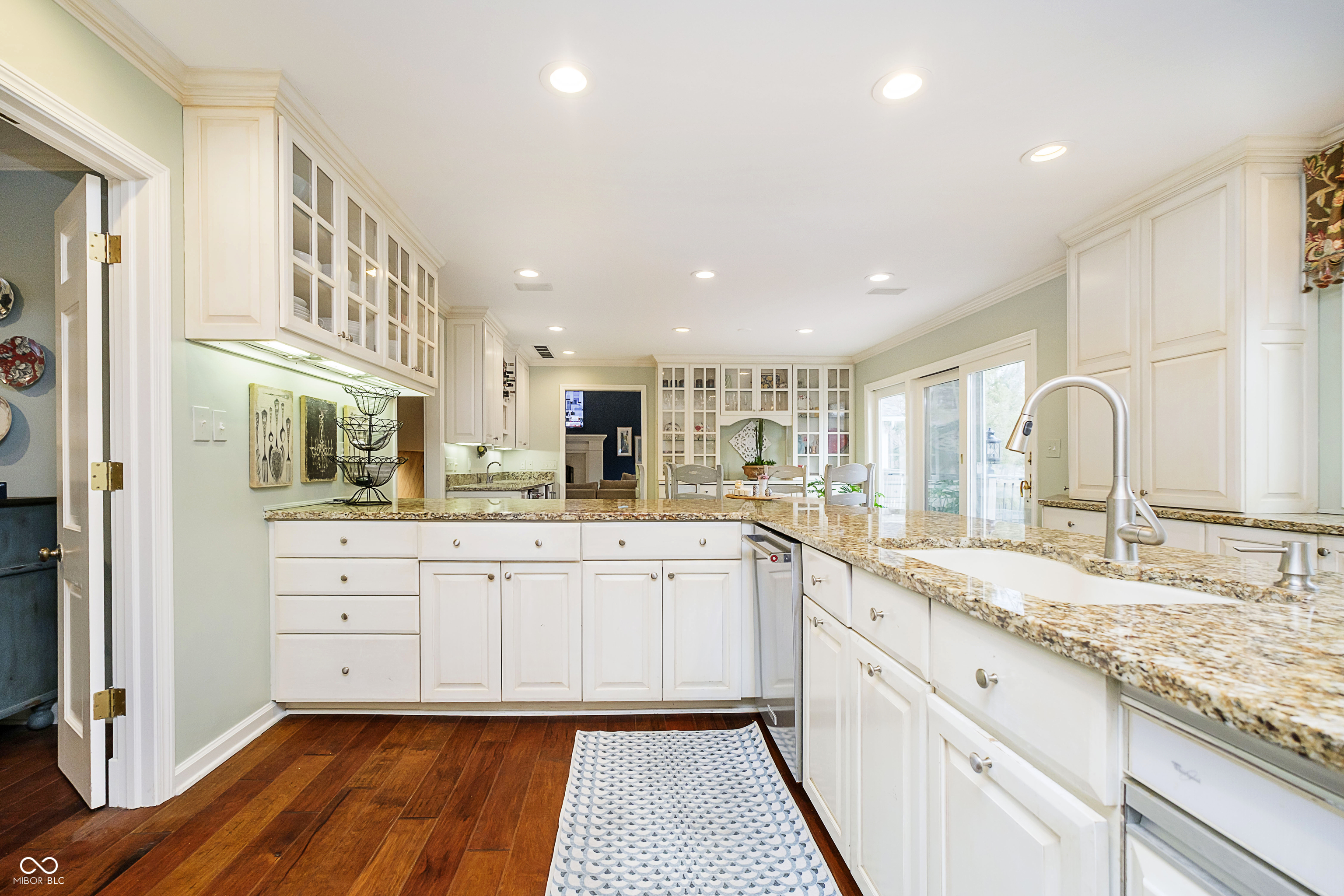 3803 Nesbitt Road