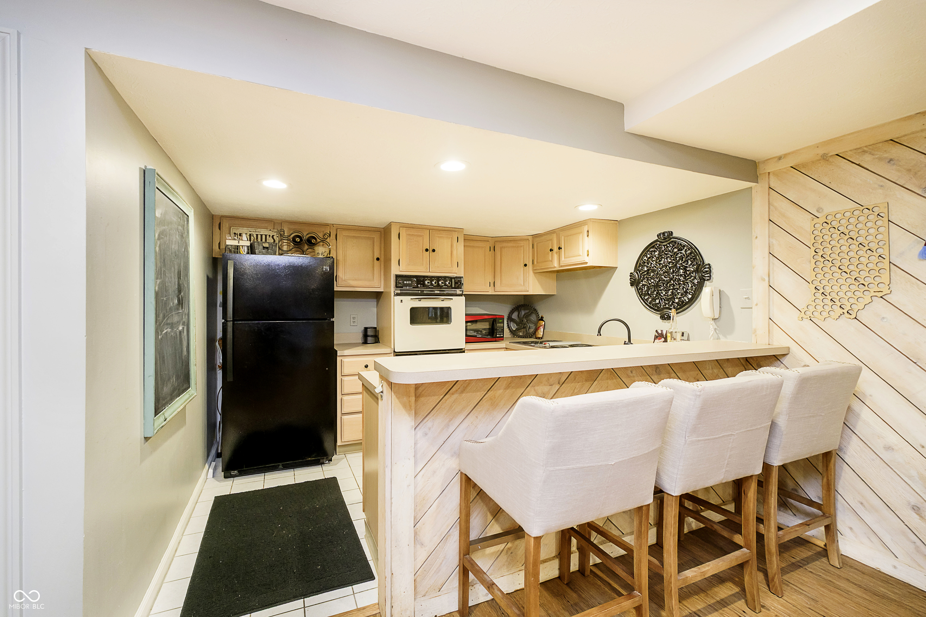 3803 Nesbitt Road