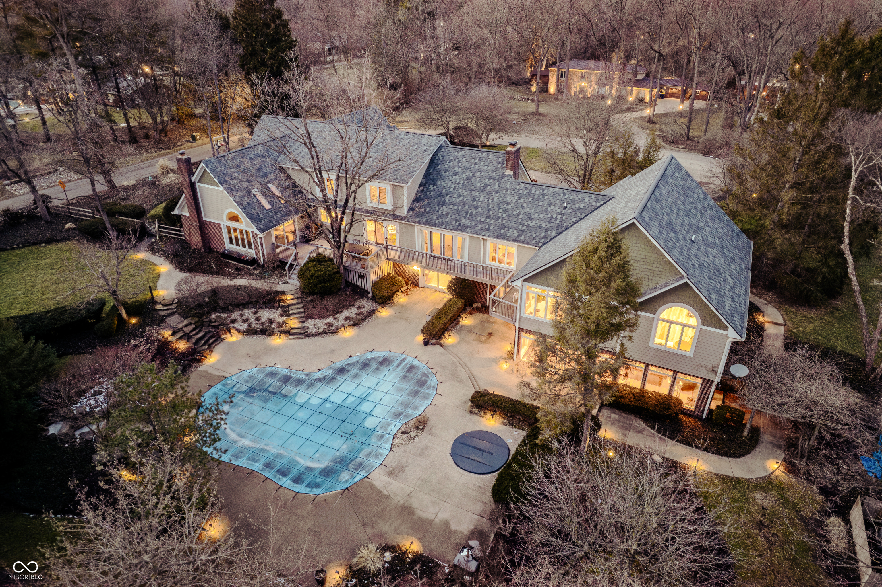 3803 Nesbitt Road