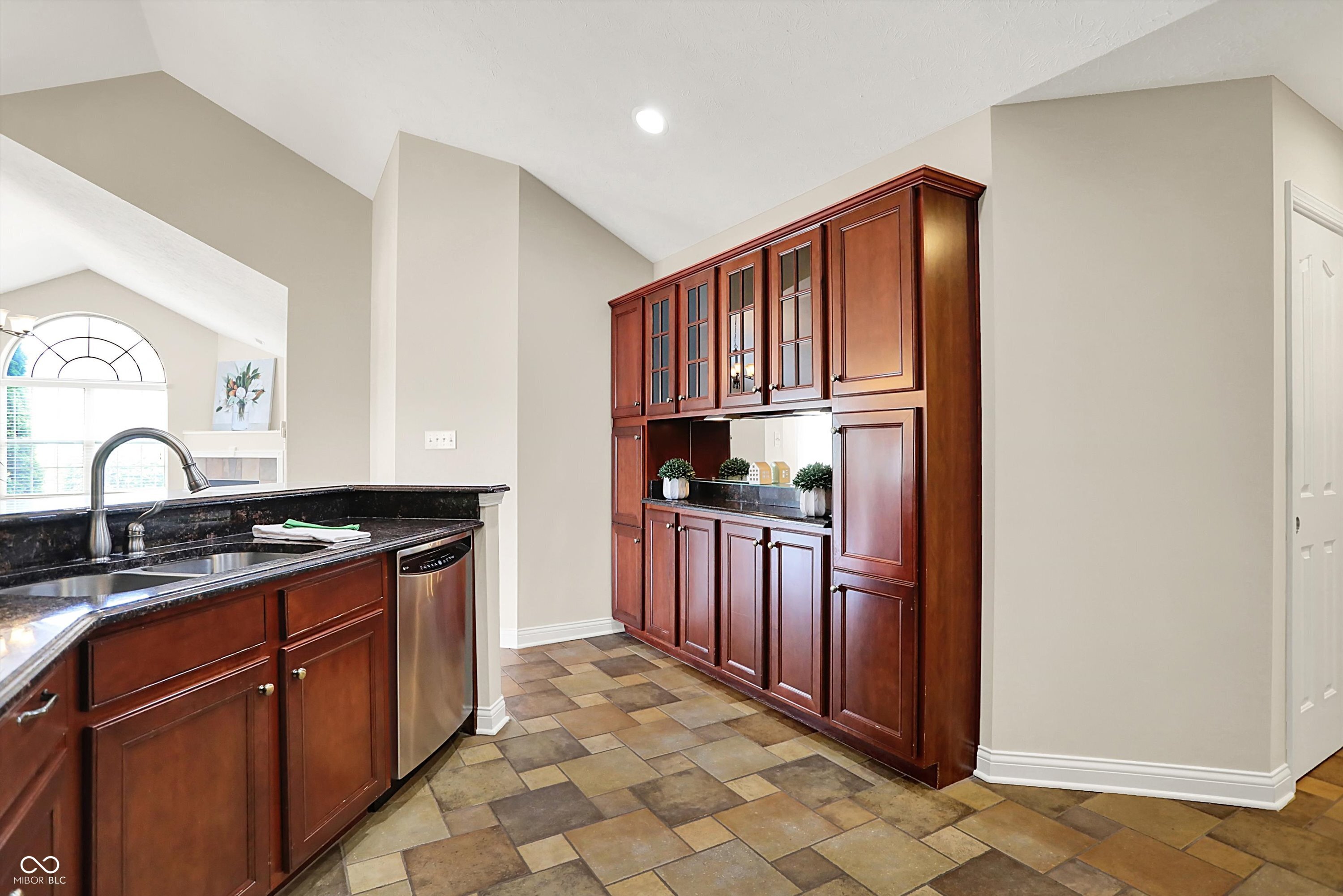 13902 Rue Royale Lane Unit: 62