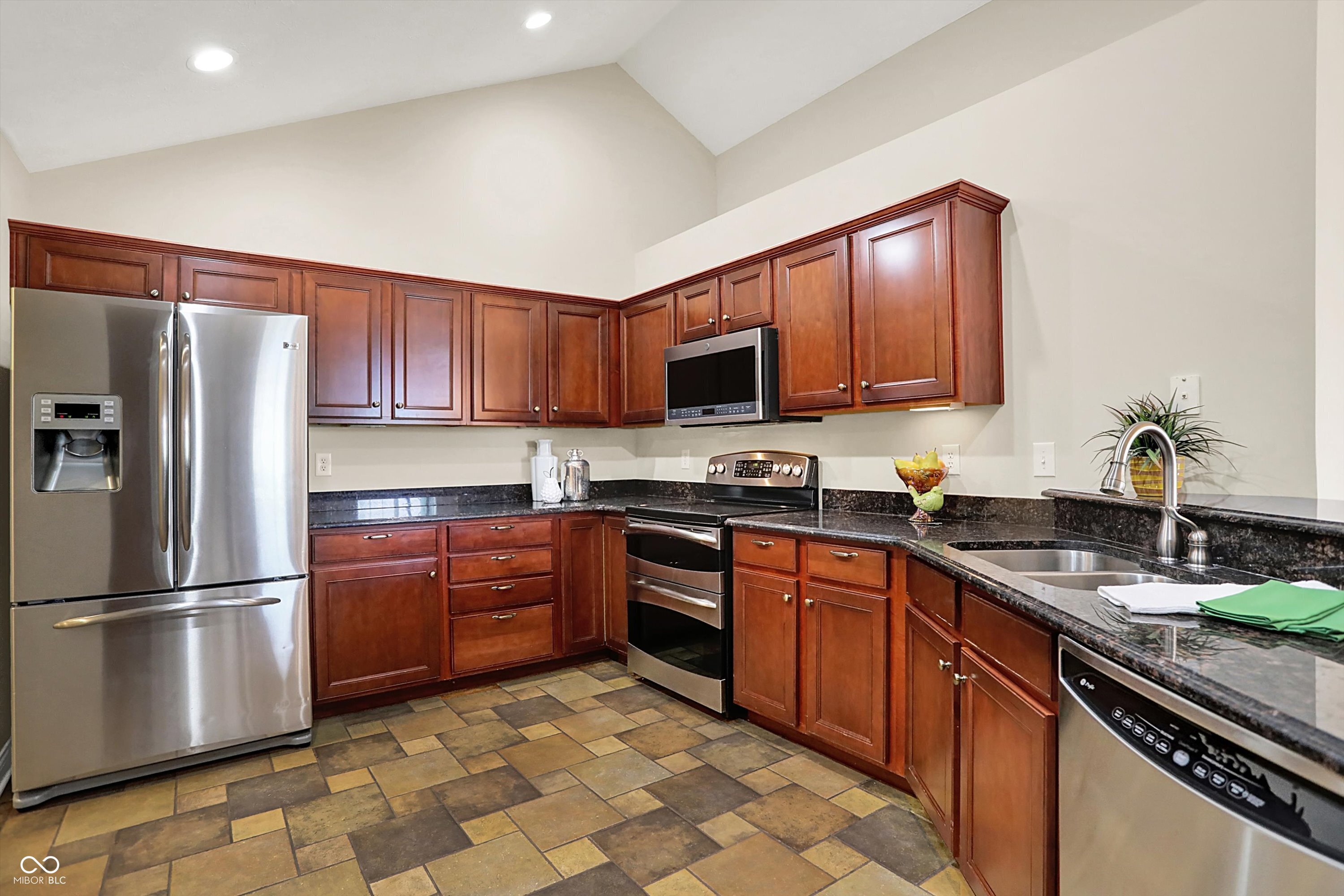 13902 Rue Royale Lane Unit: 62