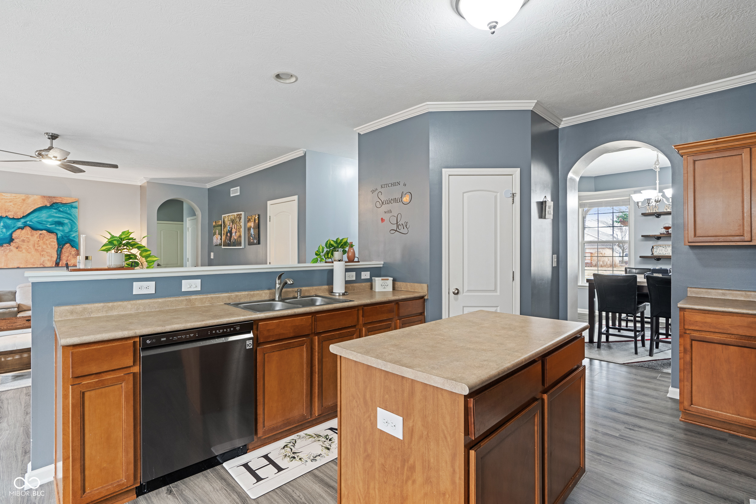 3322 Paisley Pointe