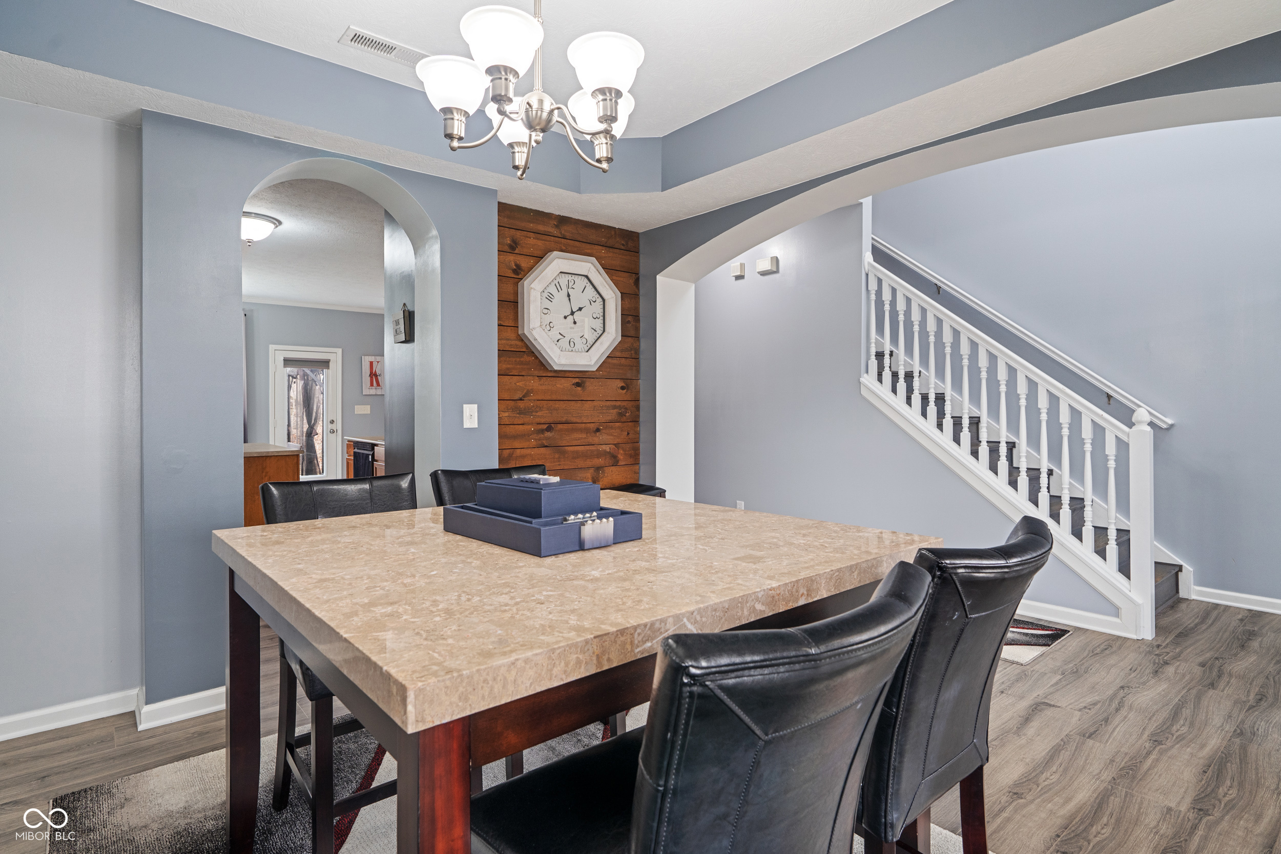 3322 Paisley Pointe