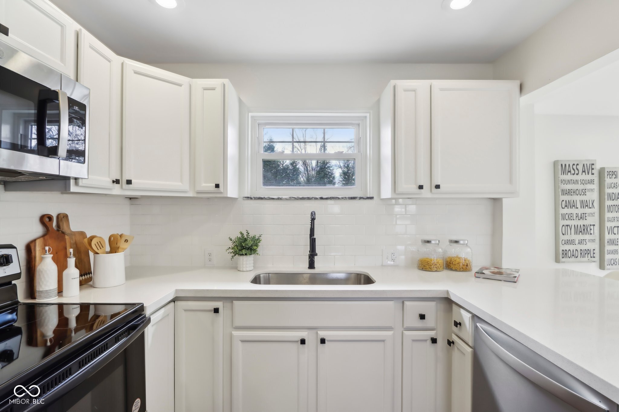 405 W 73rd Street
