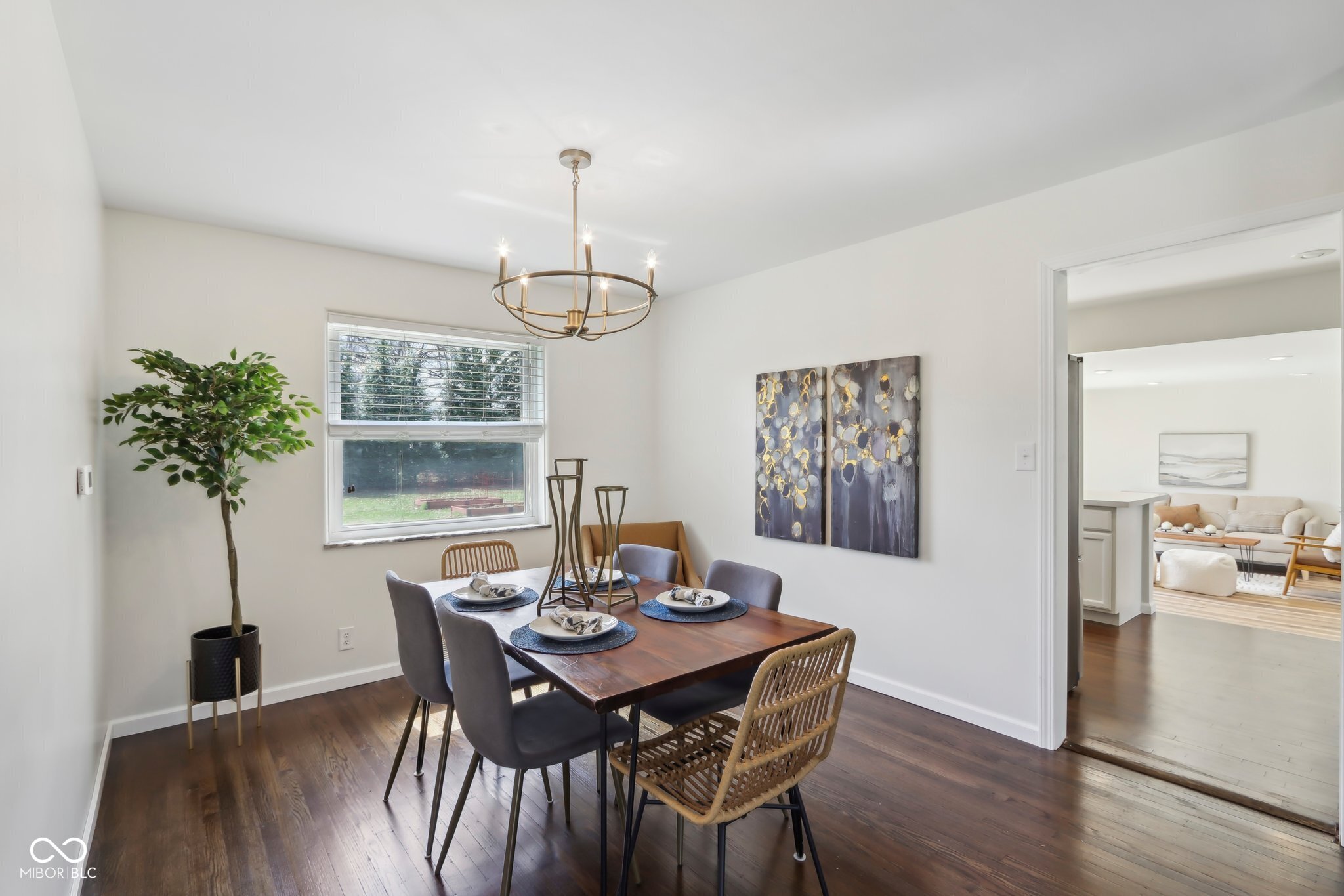 405 W 73rd Street