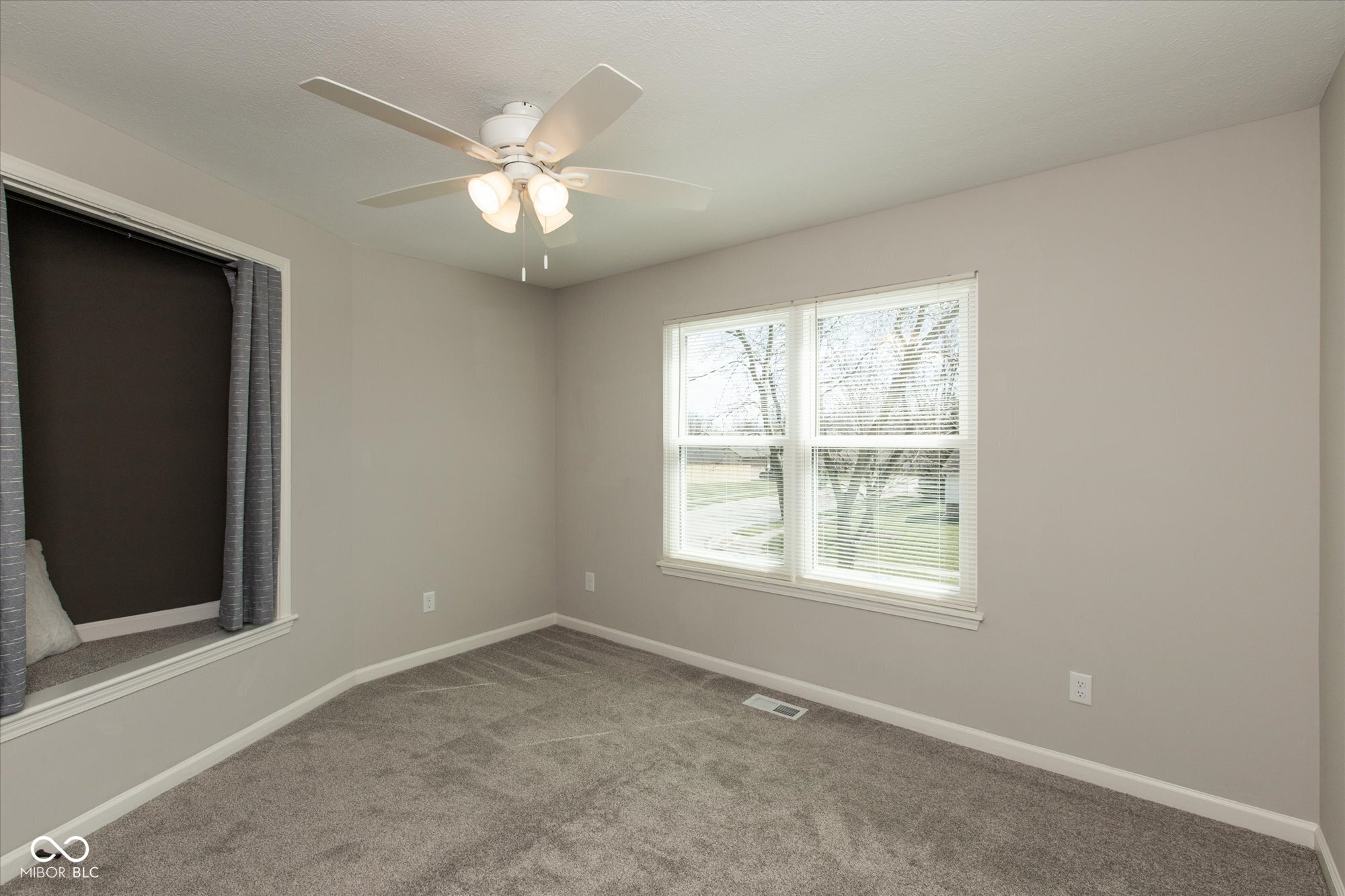 2840 Cross Creek Circle