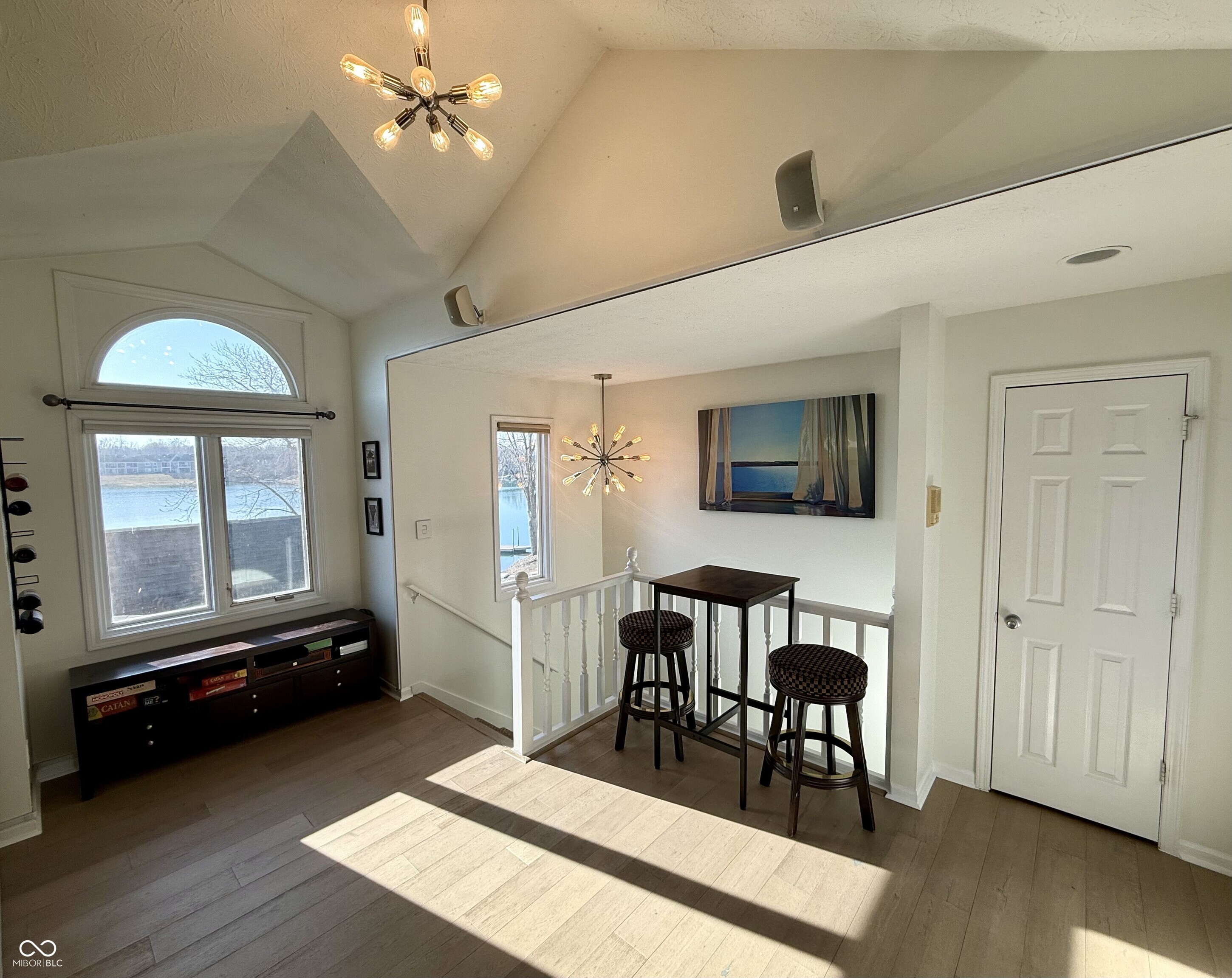 7653 River Road