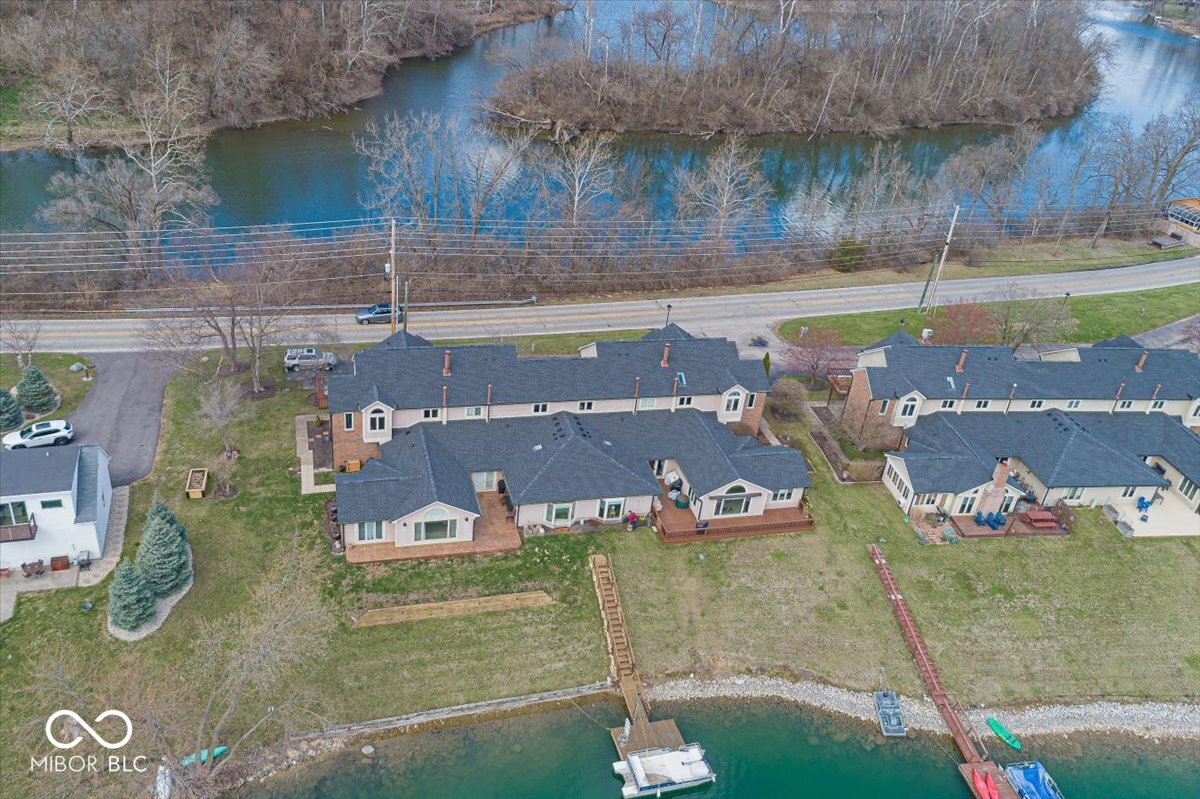 7653 River Road