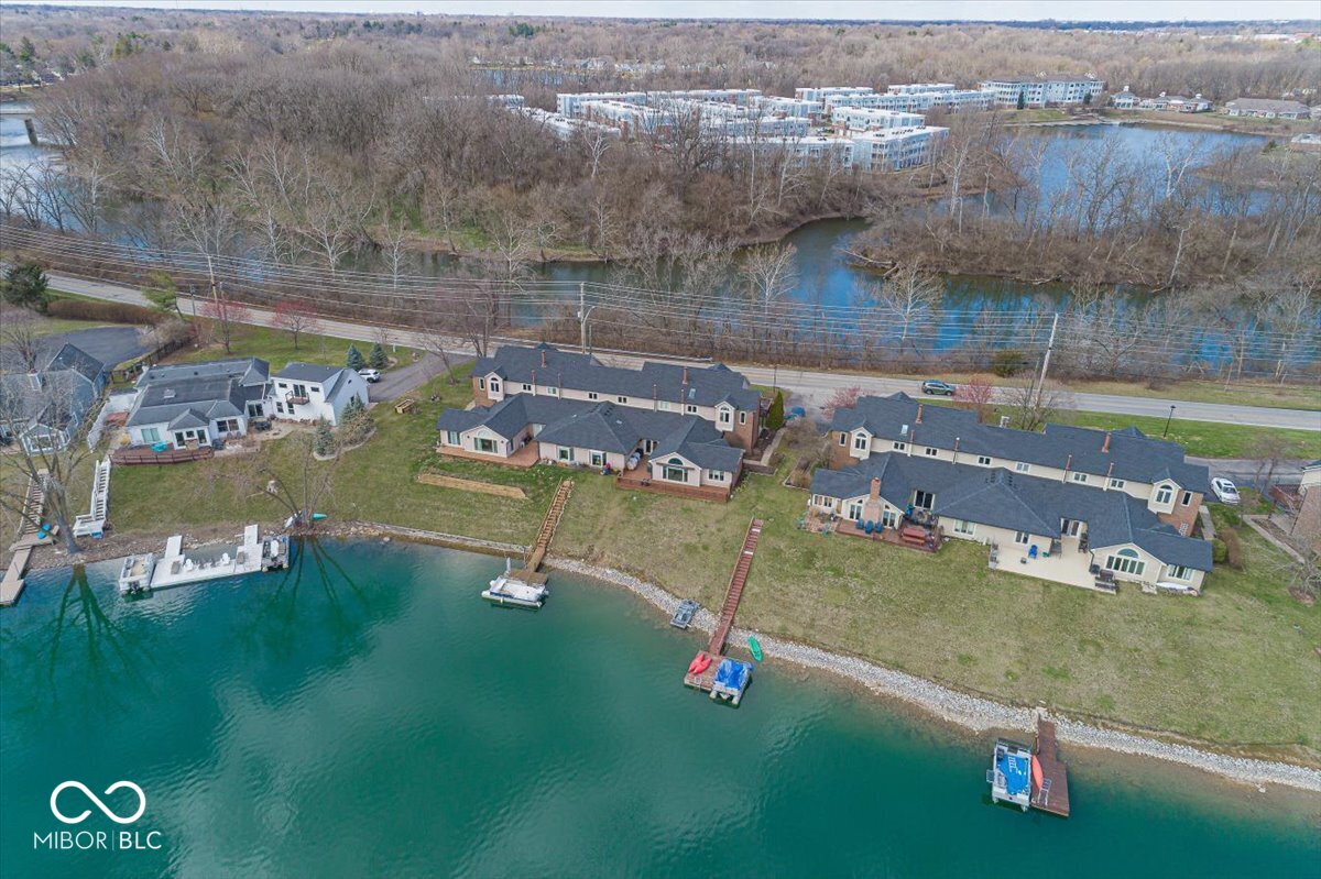 7653 River Road