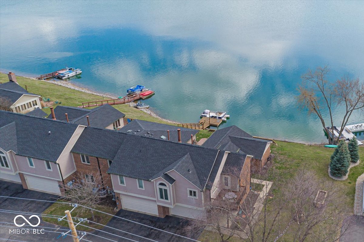7653 River Road