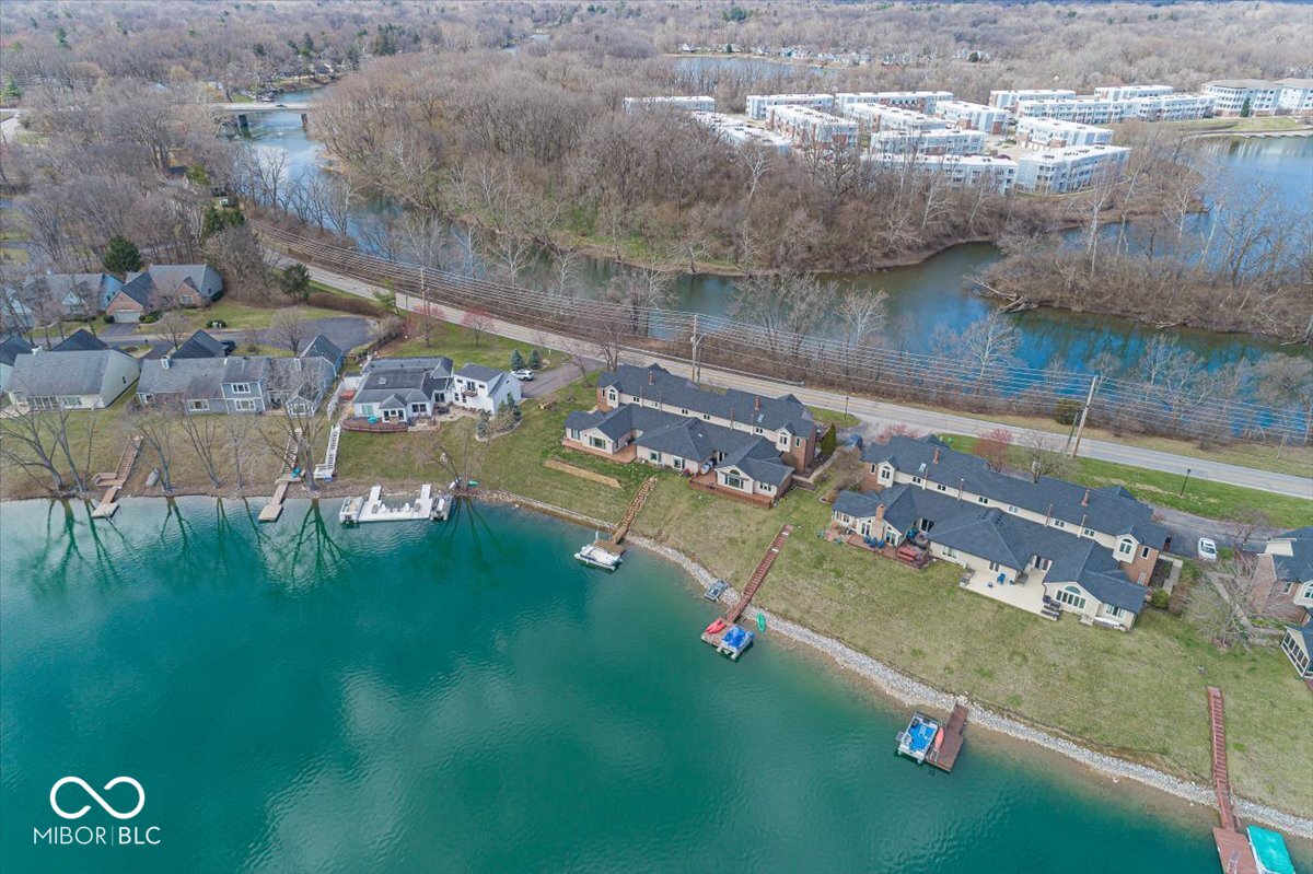 7653 River Road
