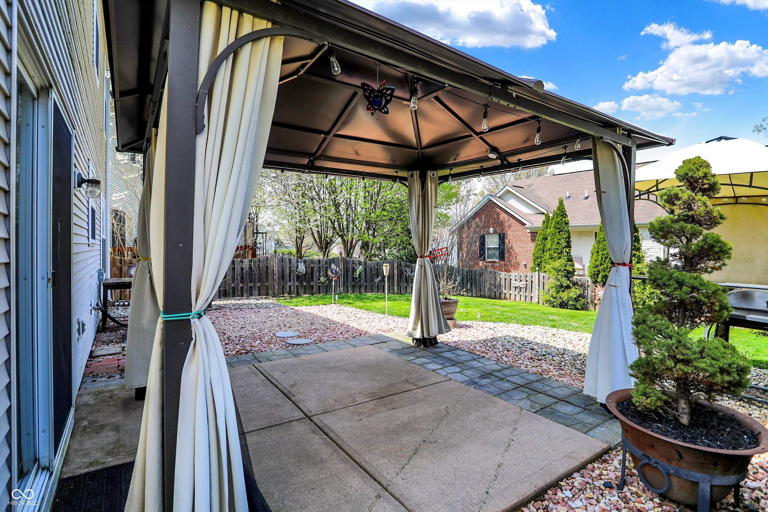 8116 Barksdale Way