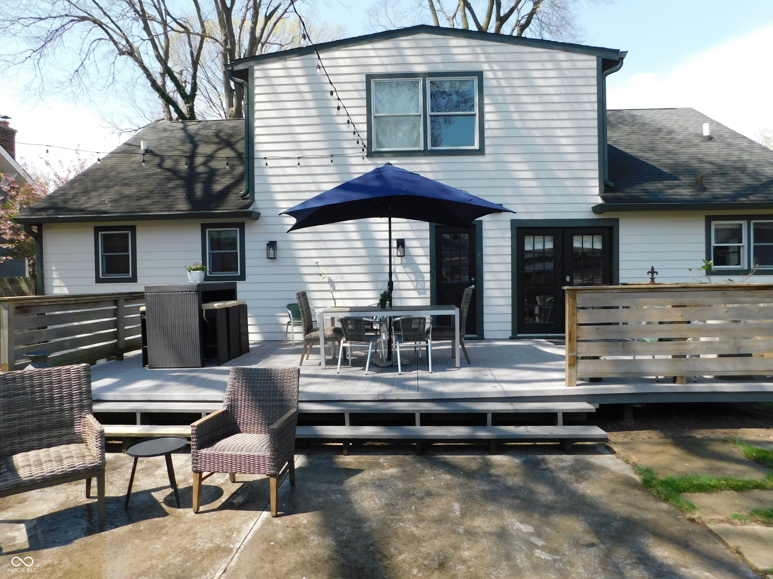 4815 Carrollton Avenue