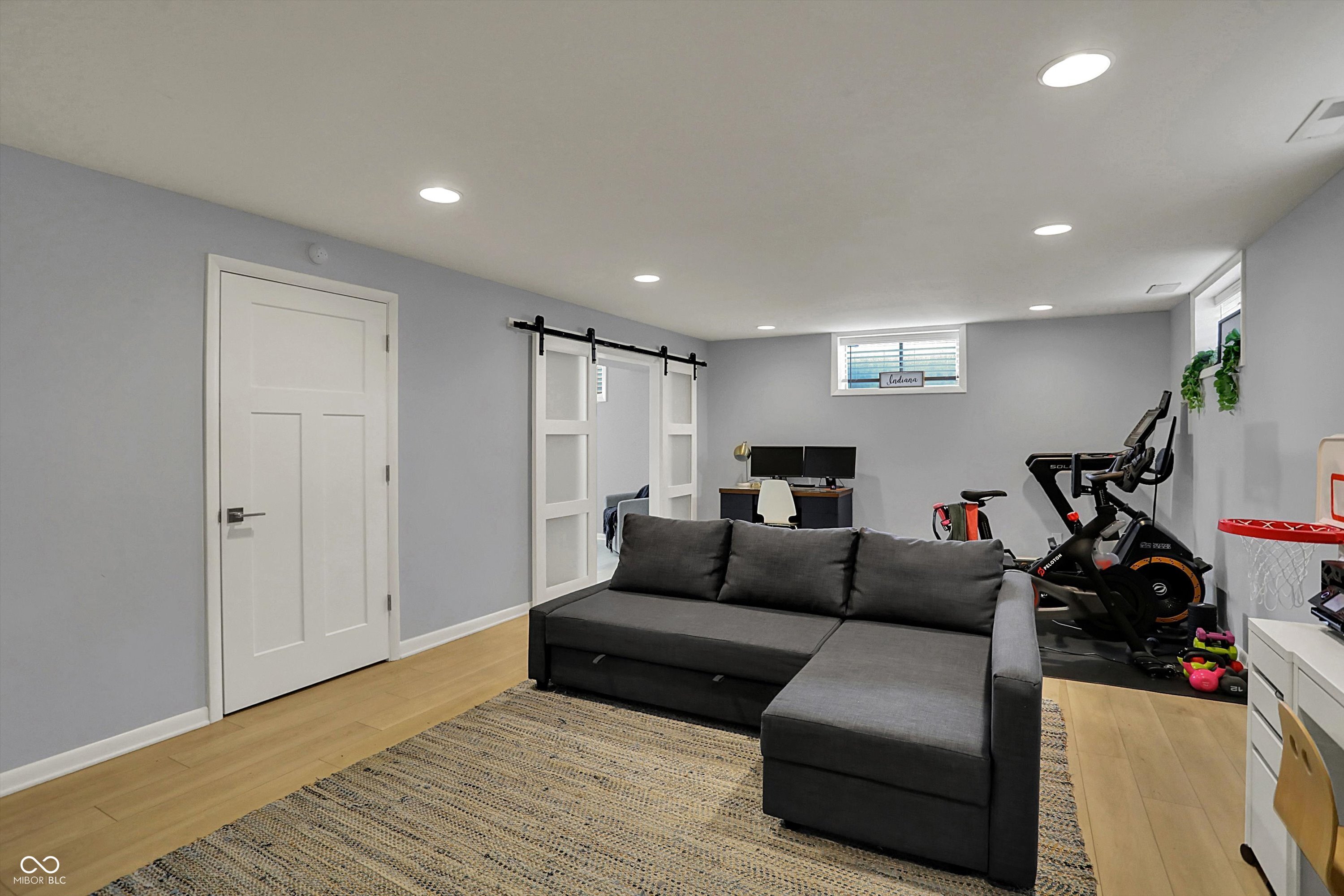 4260 Springwood Trail