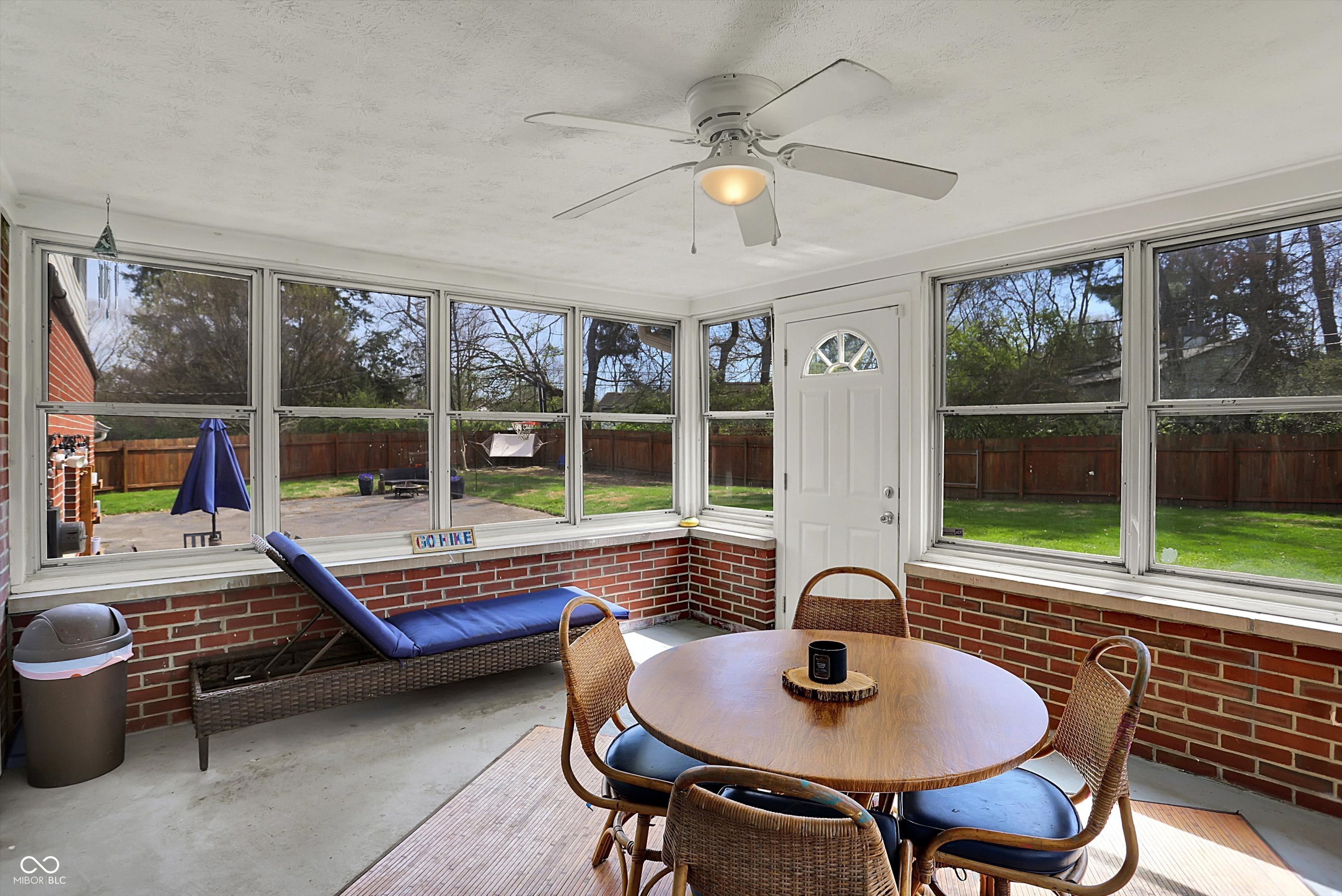 4260 Springwood Trail