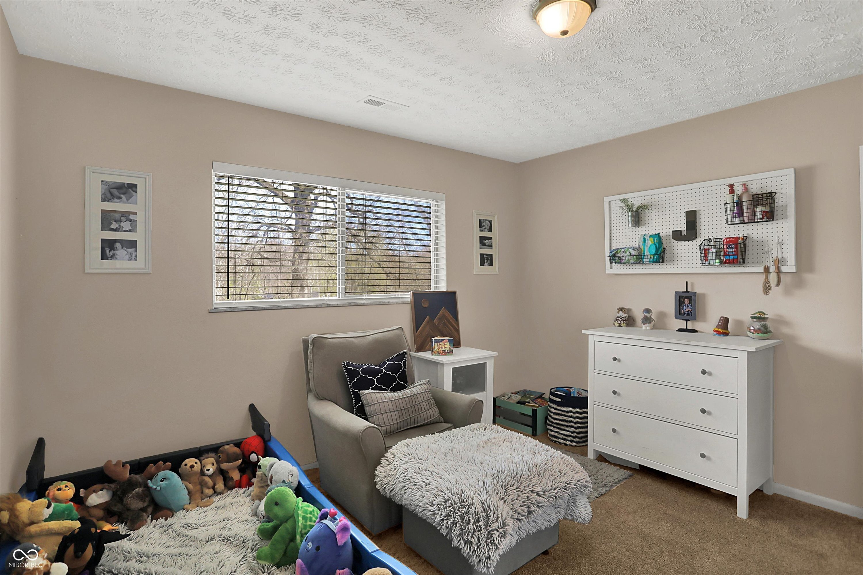 4260 Springwood Trail