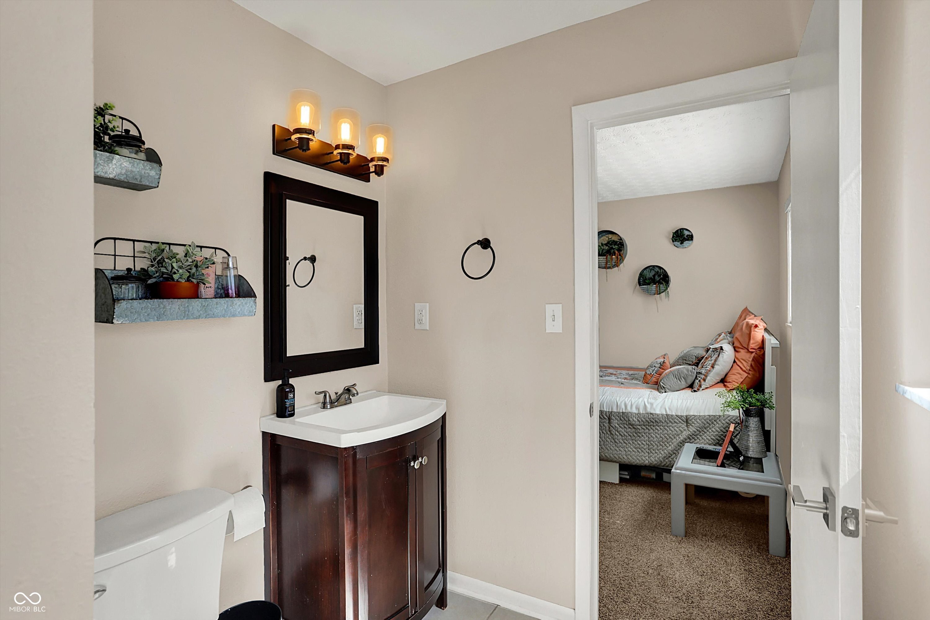 4260 Springwood Trail