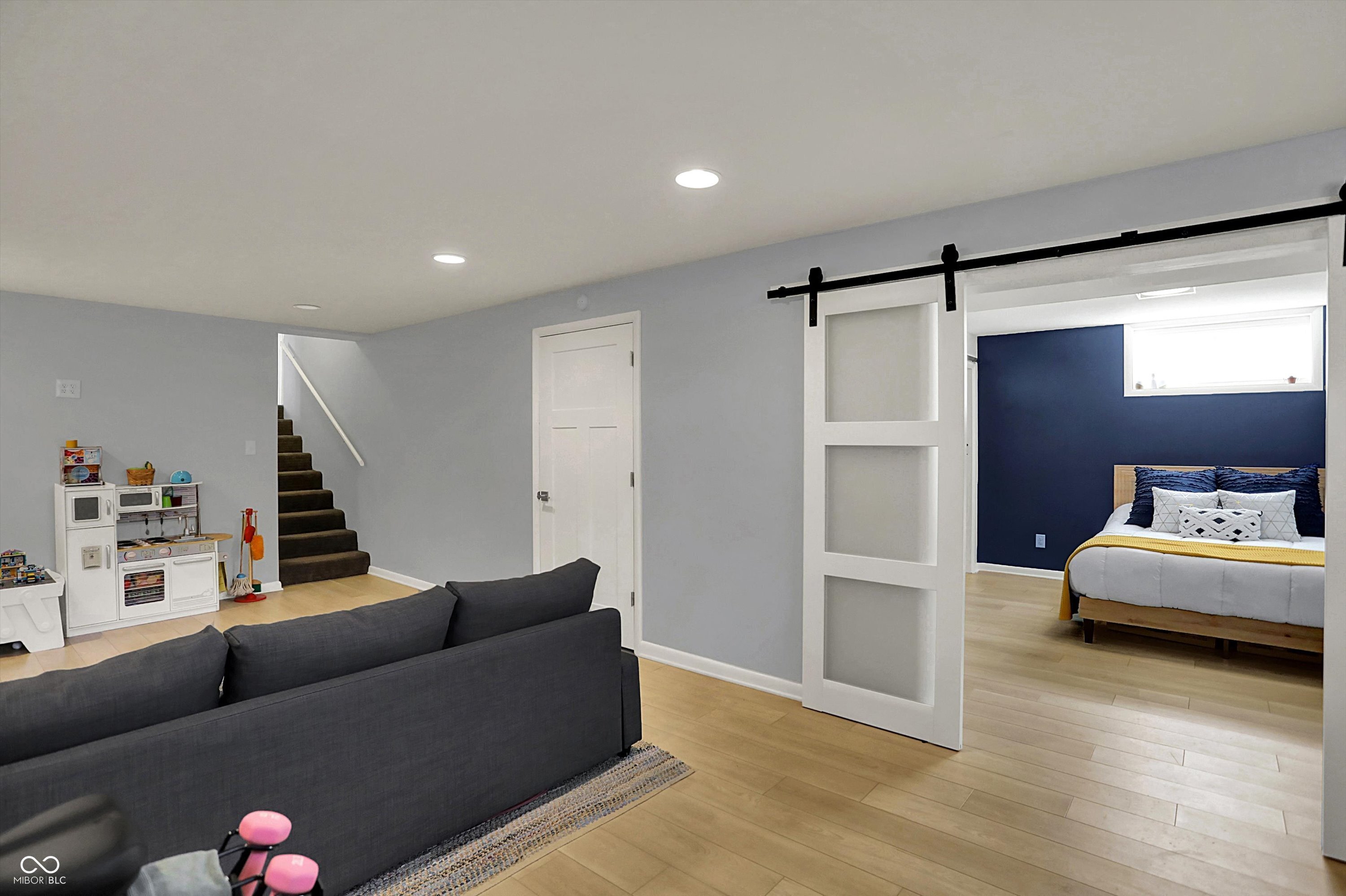 4260 Springwood Trail