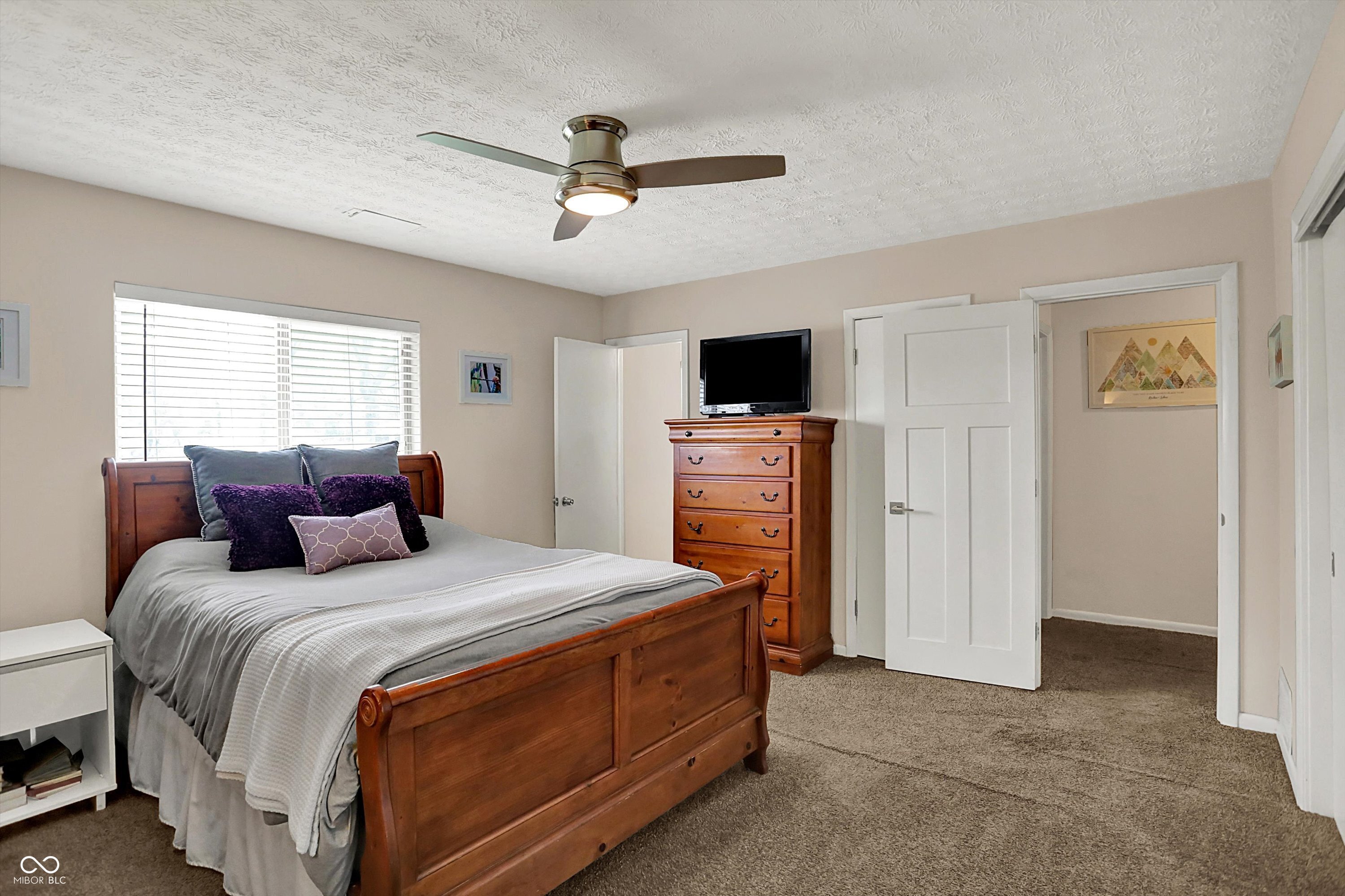 4260 Springwood Trail