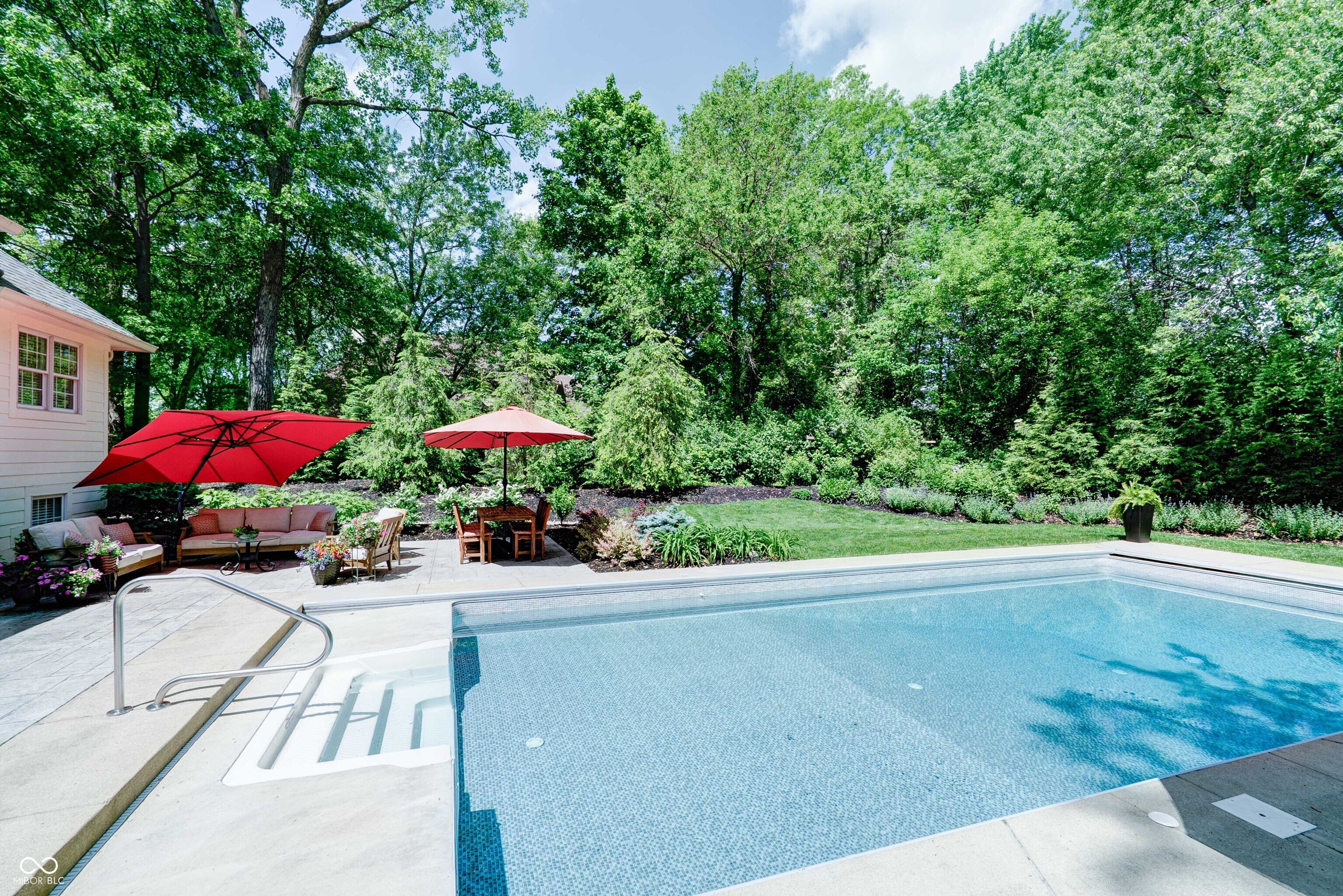 9154 Sargent Manor Court