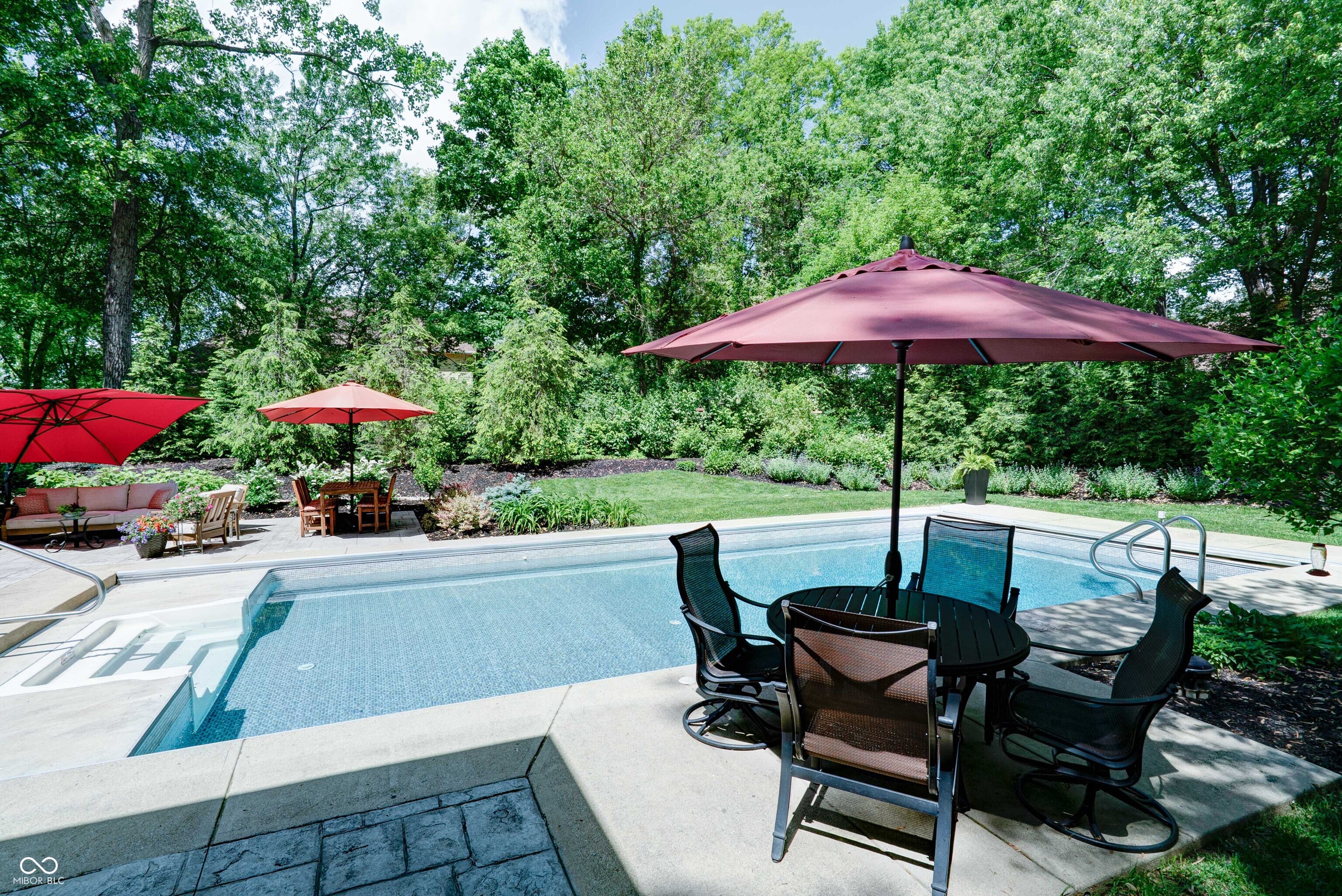 9154 Sargent Manor Court