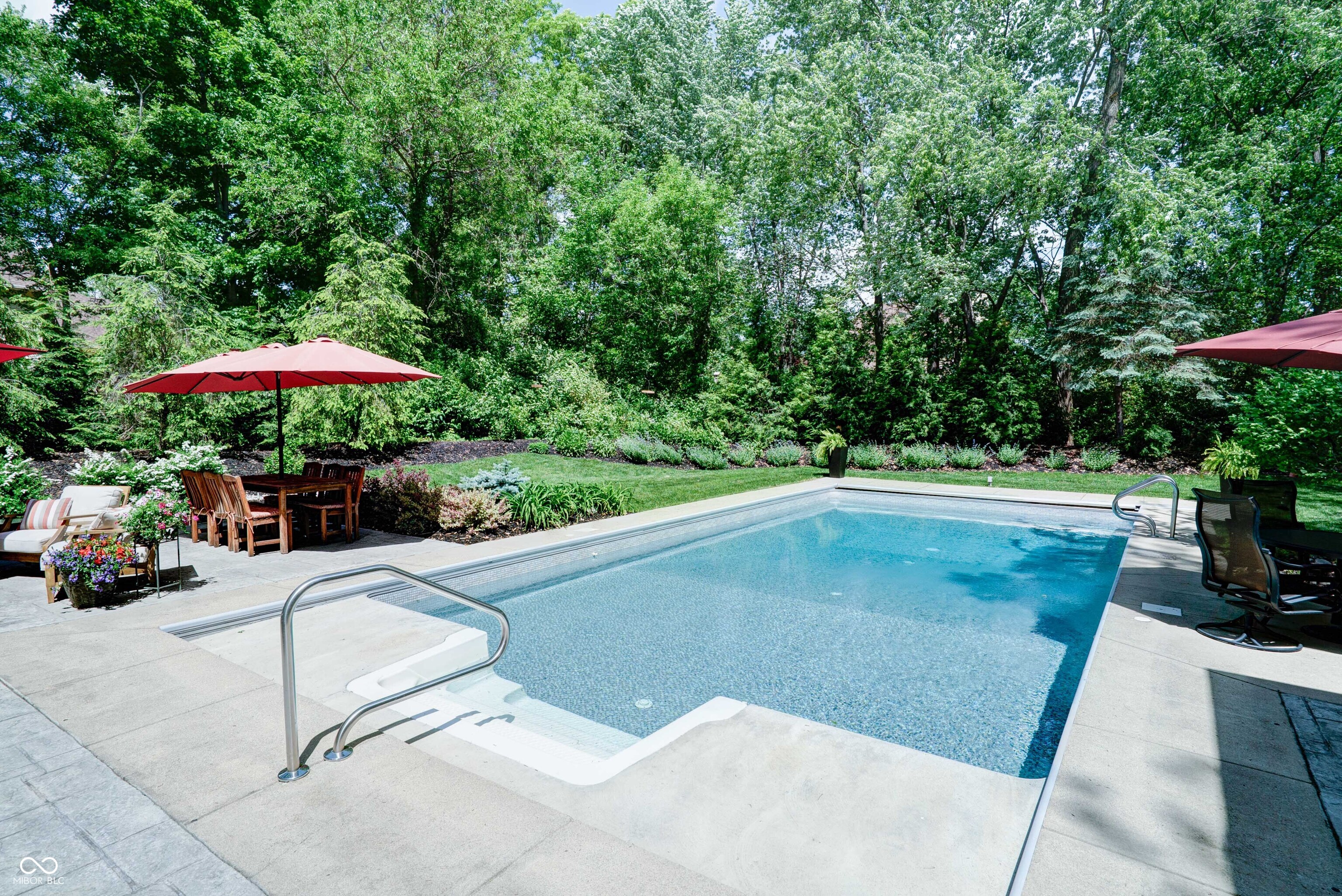 9154 Sargent Manor Court