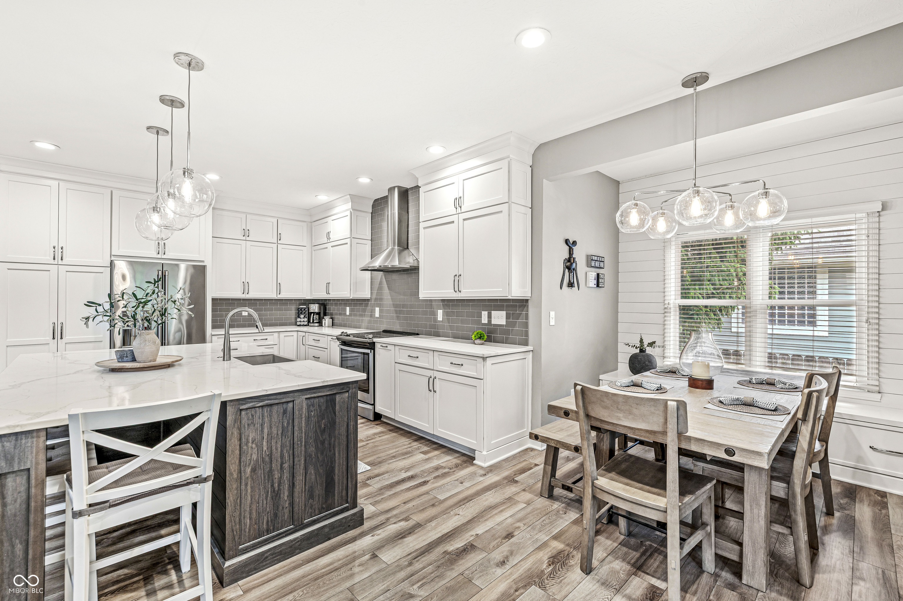10697 Woodmont Lane