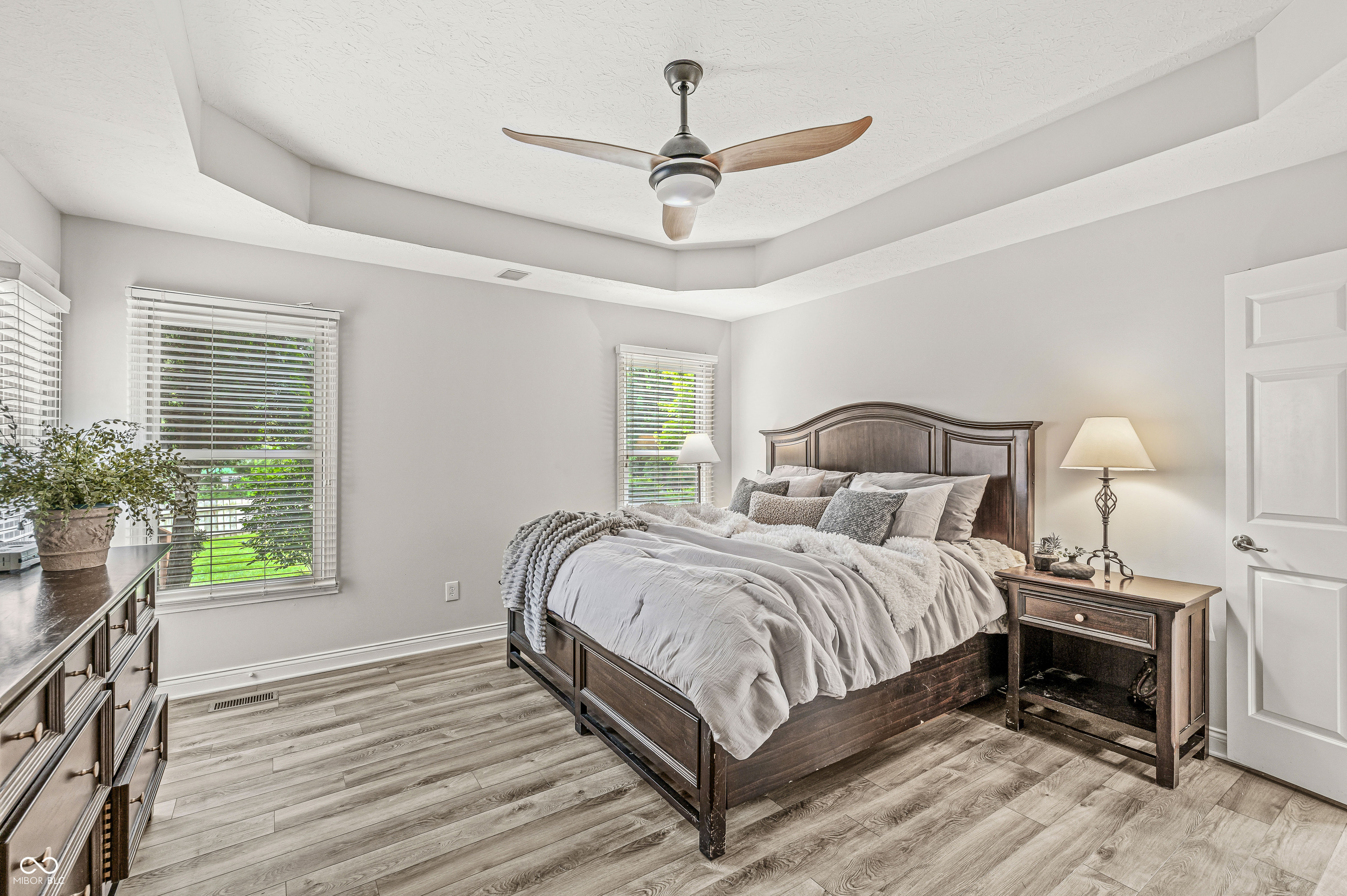 10697 Woodmont Lane