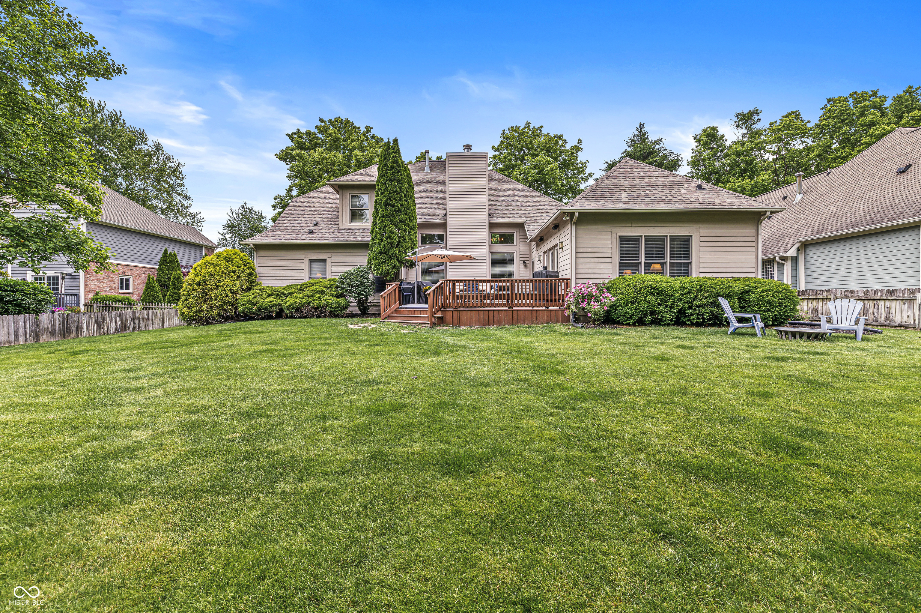10697 Woodmont Lane