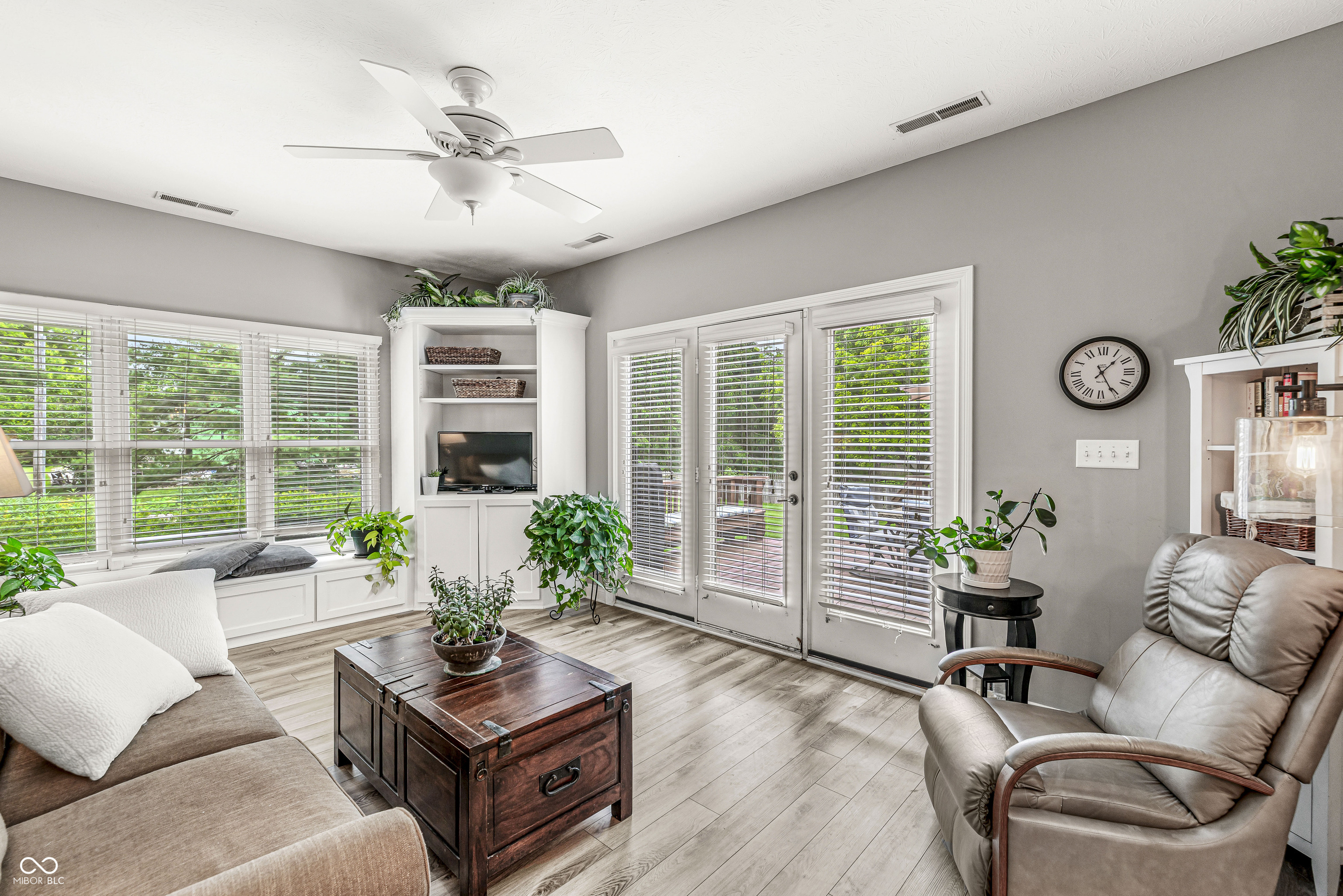 10697 Woodmont Lane