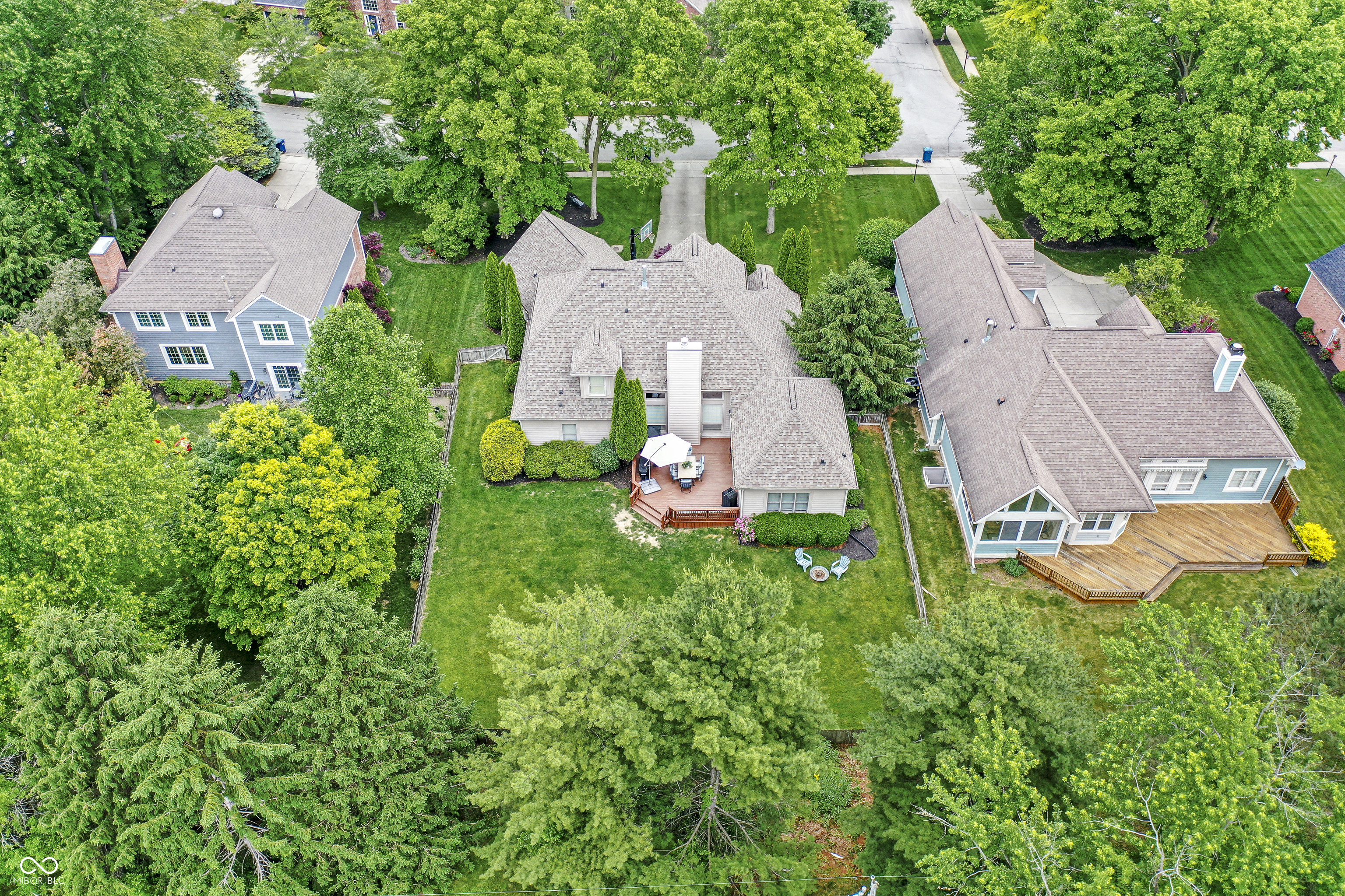 10697 Woodmont Lane