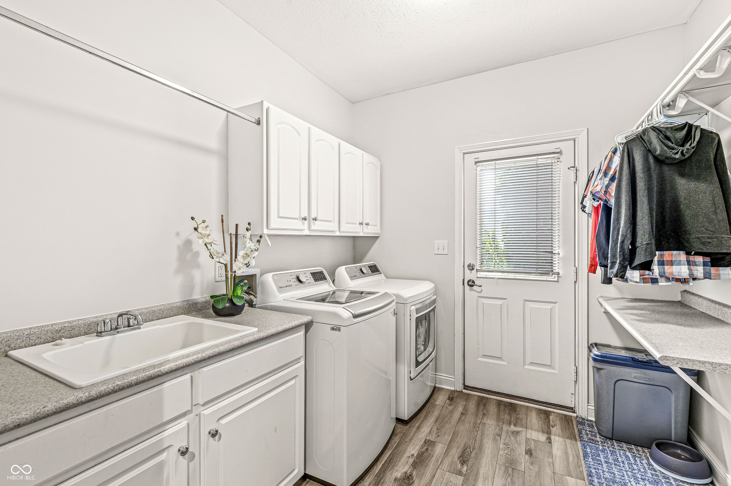 10697 Woodmont Lane