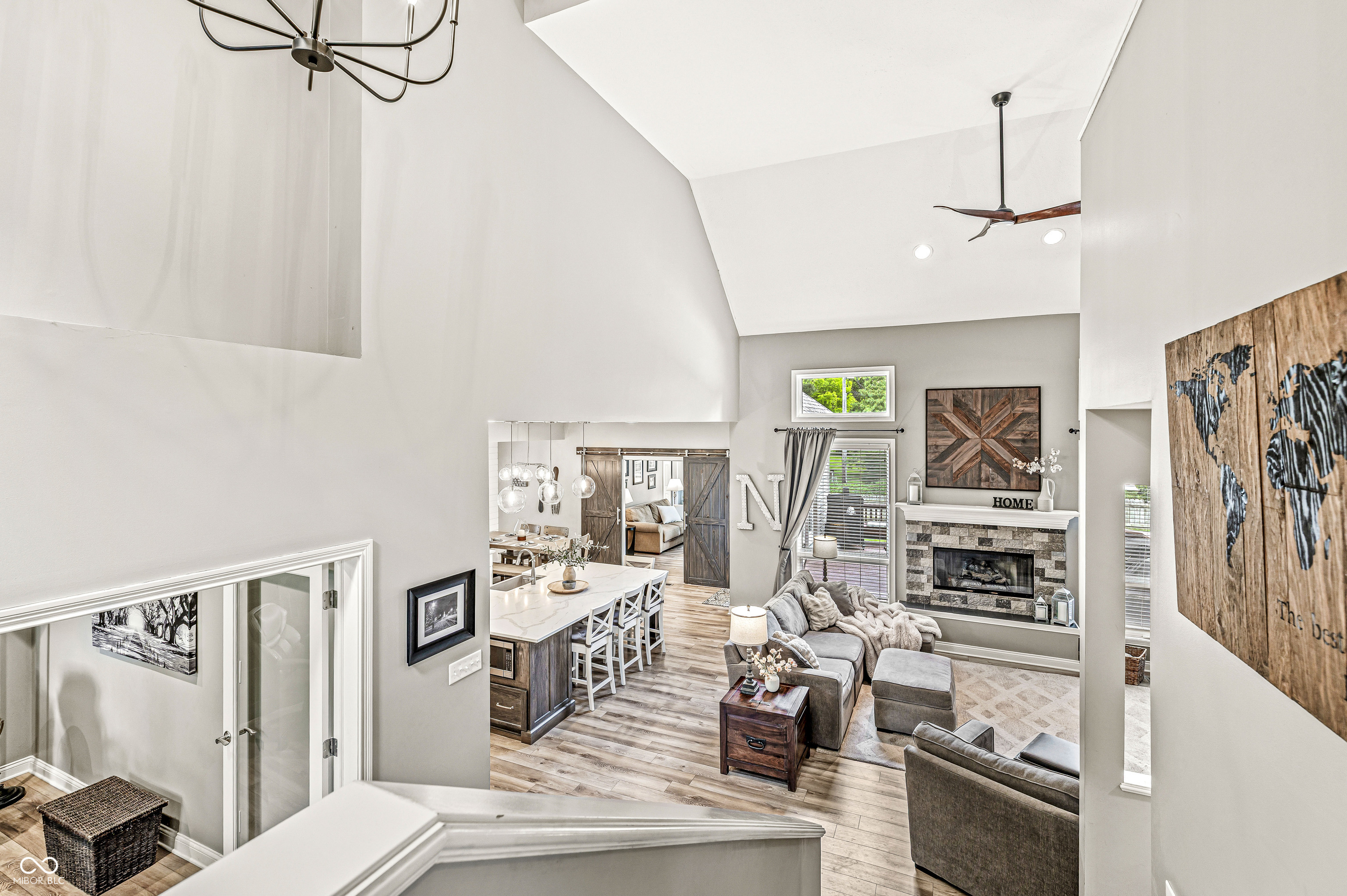10697 Woodmont Lane
