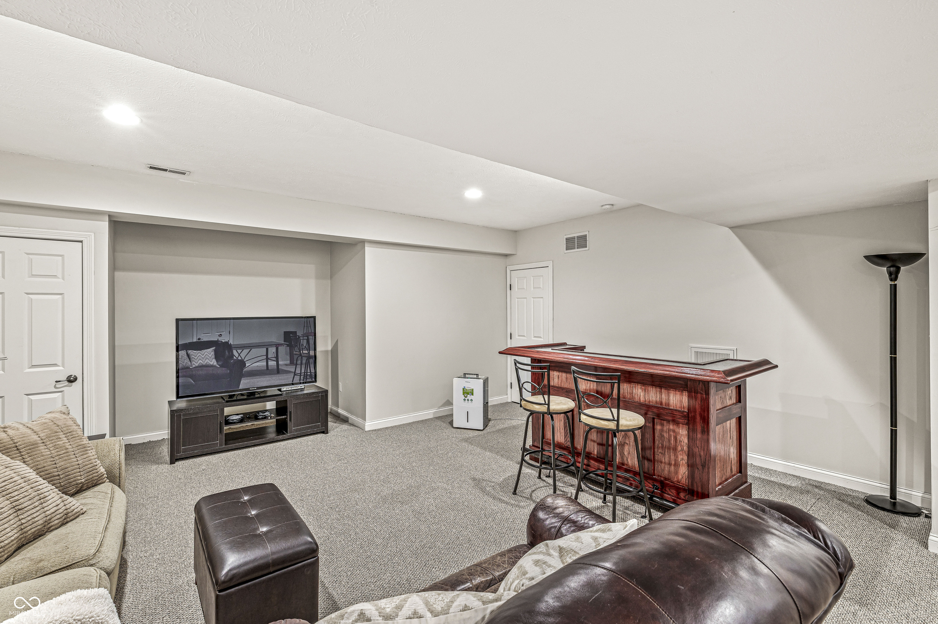 10697 Woodmont Lane